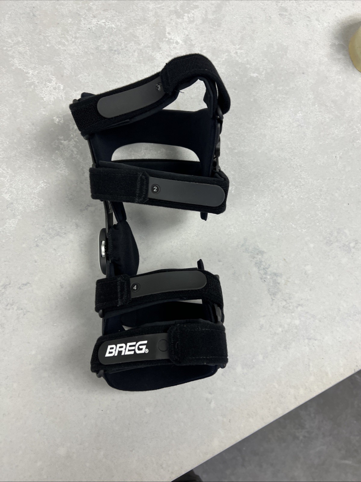 Breg Solus Plus Sz Large Left Knee Brace
