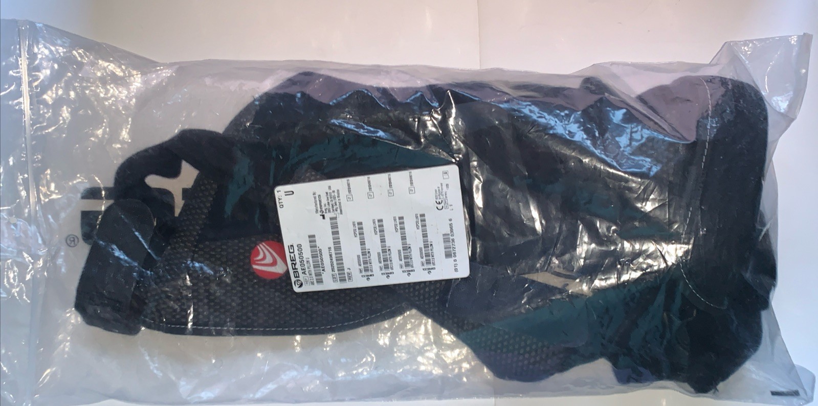 BREG Arc 2.0 With Pillow U Shoulder Brace With Support Pillow AE050500 Black