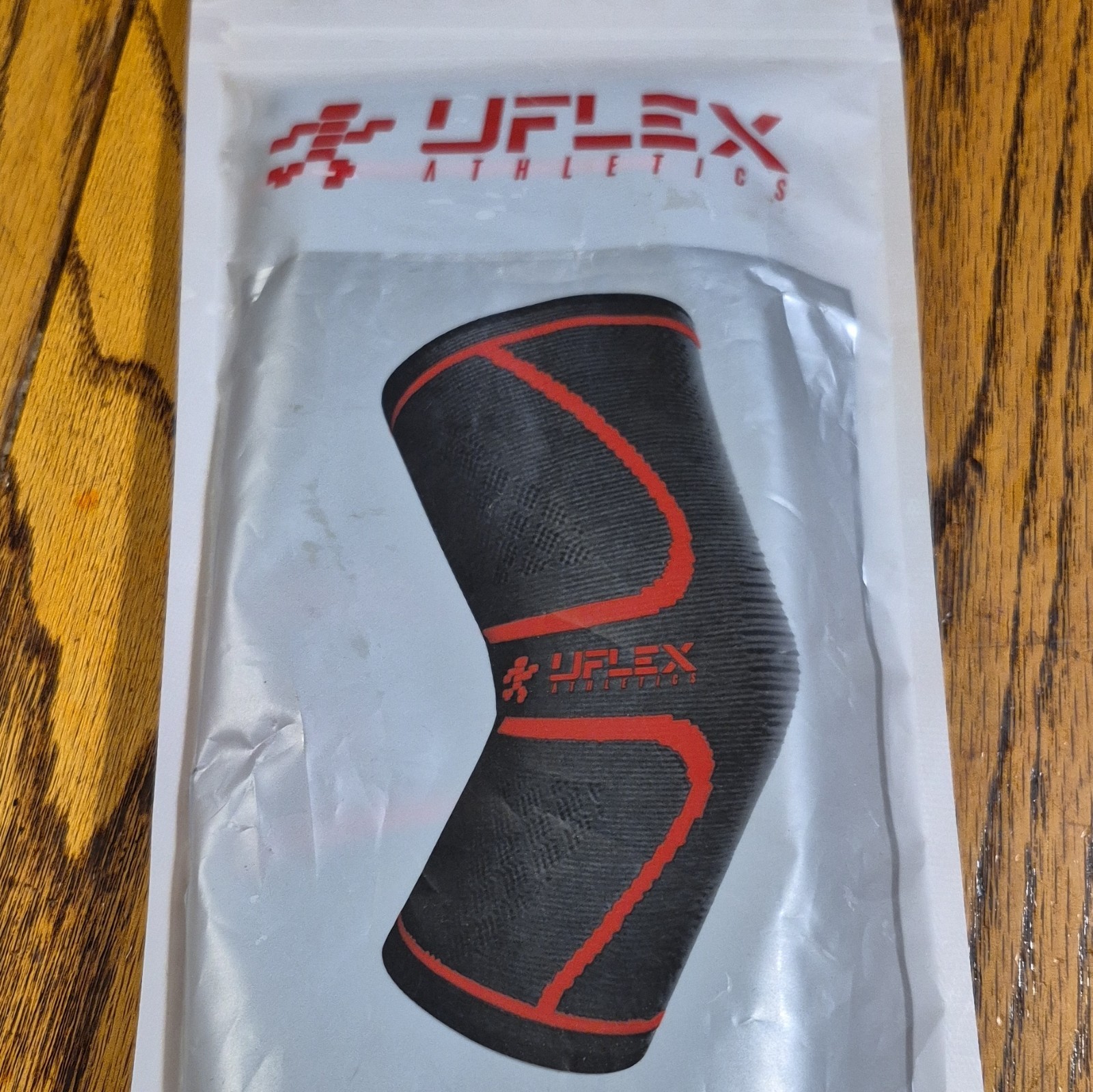 UFLEX Athletics Knee Sleeve SYK-1800 Black/Red Size L Polyamide Spandex