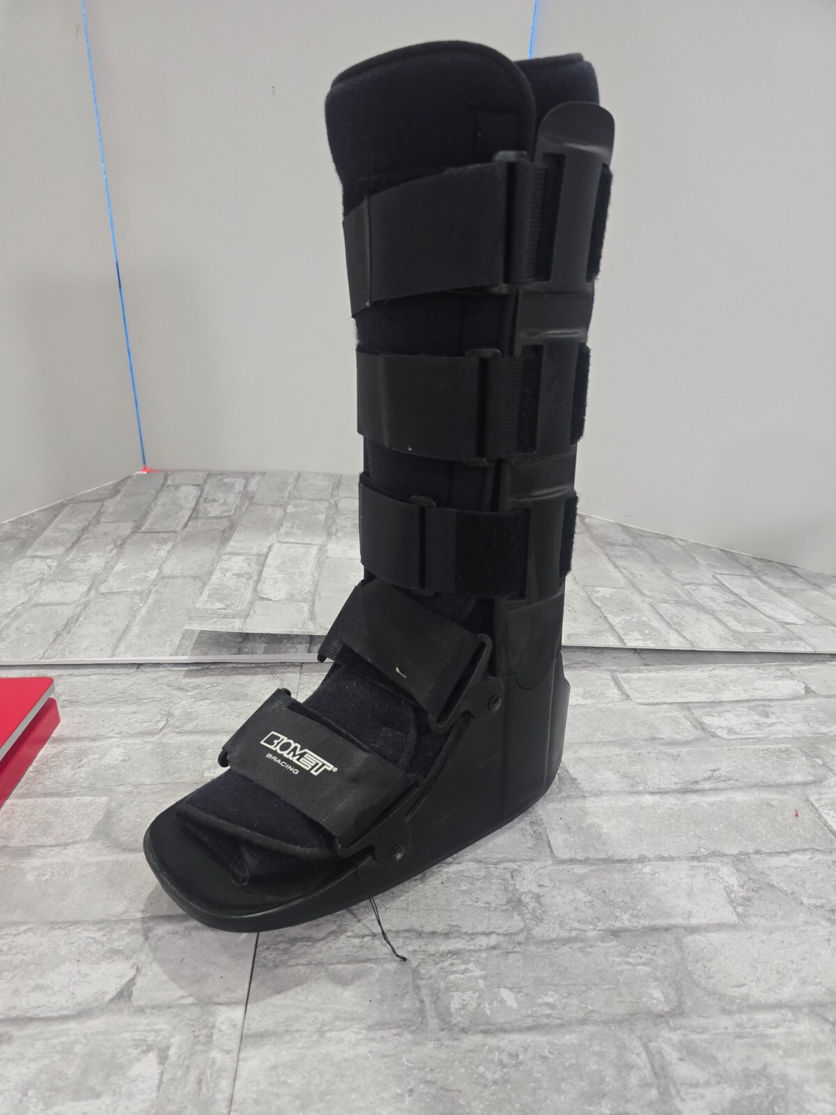 Orthopedic Foot Ankle Boot Brace Biomet Ortho Size L/XL 1 foot Long, 17″ tall