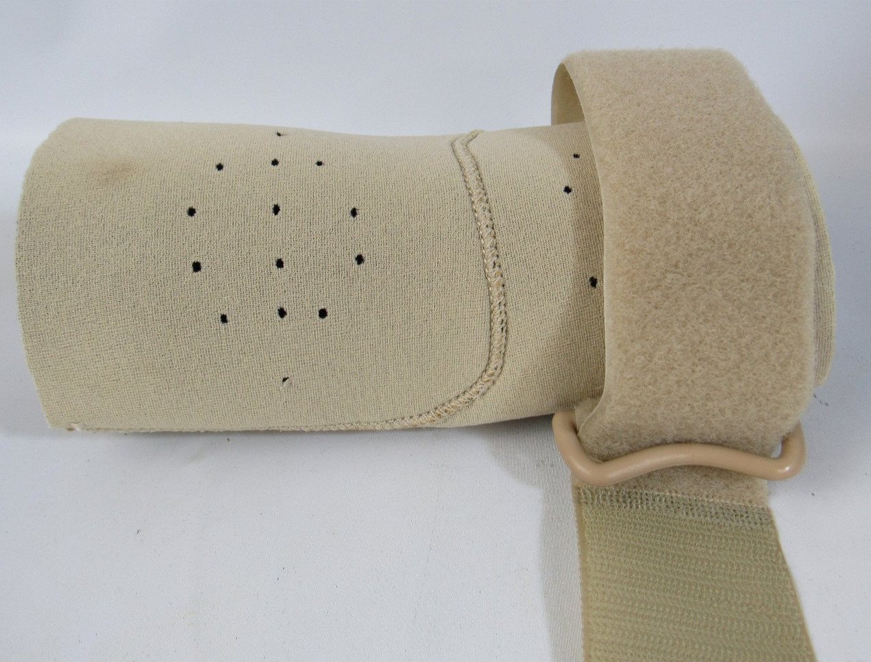 Jerome Orthopedic Products Neoprene Elbow Sleeve w Strap, Beige, Size Medium