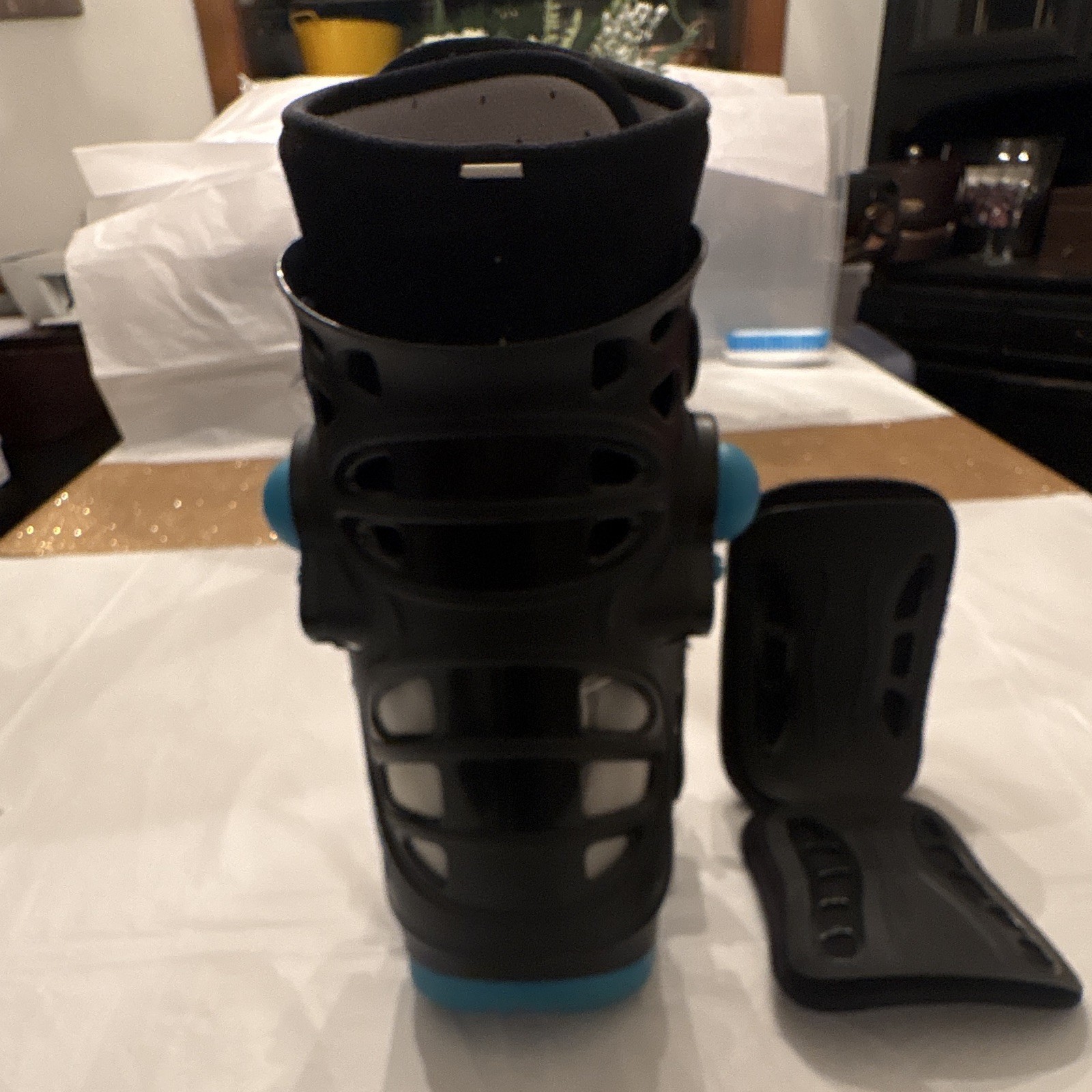 Inflatable Air CAM Walker Walking Boot Small Black/Blue Removable Liner