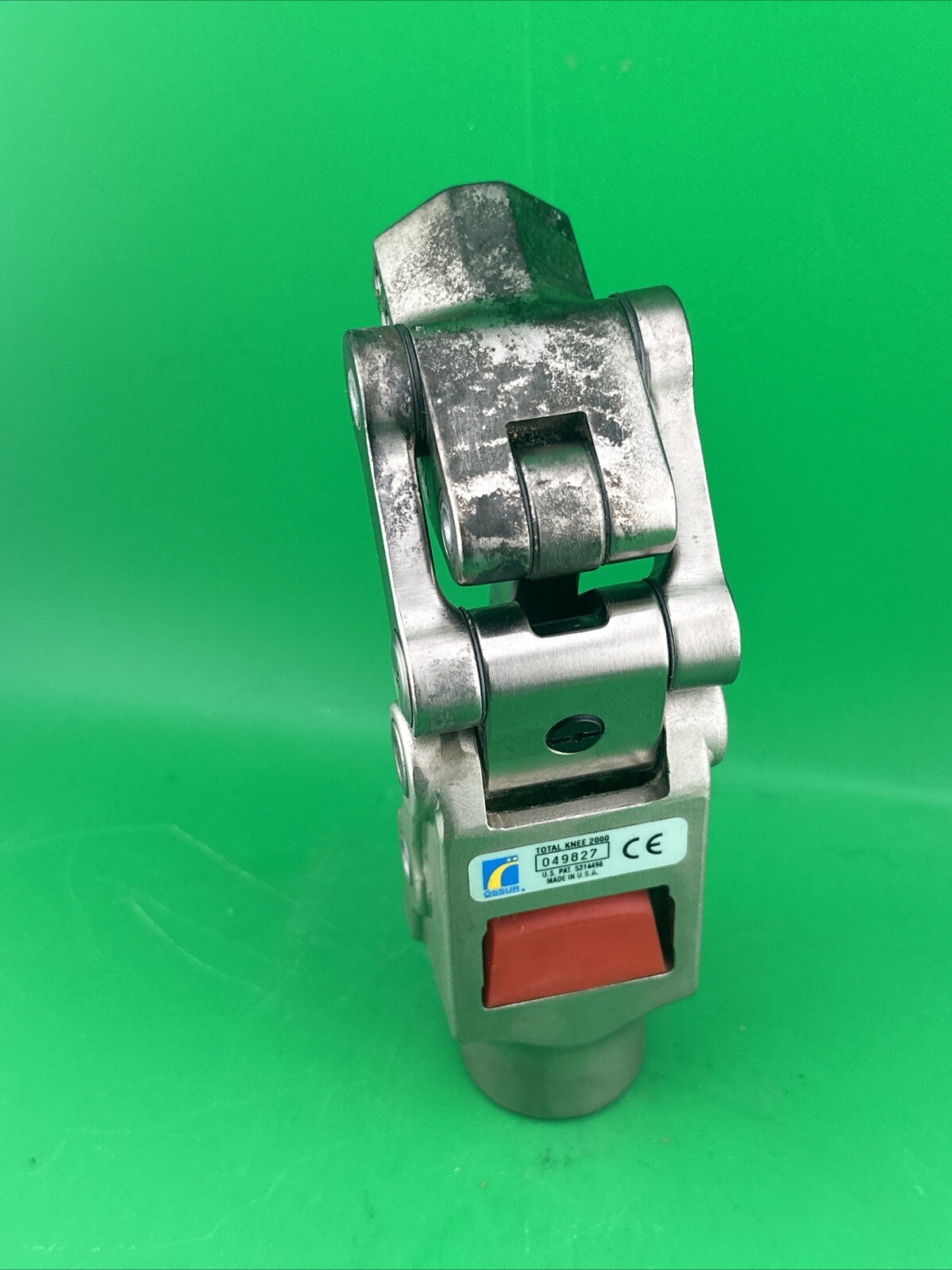Ossur Polycentric 2000 Prosthetic Knee. Hydraulic Has Air in It. Parts Only.