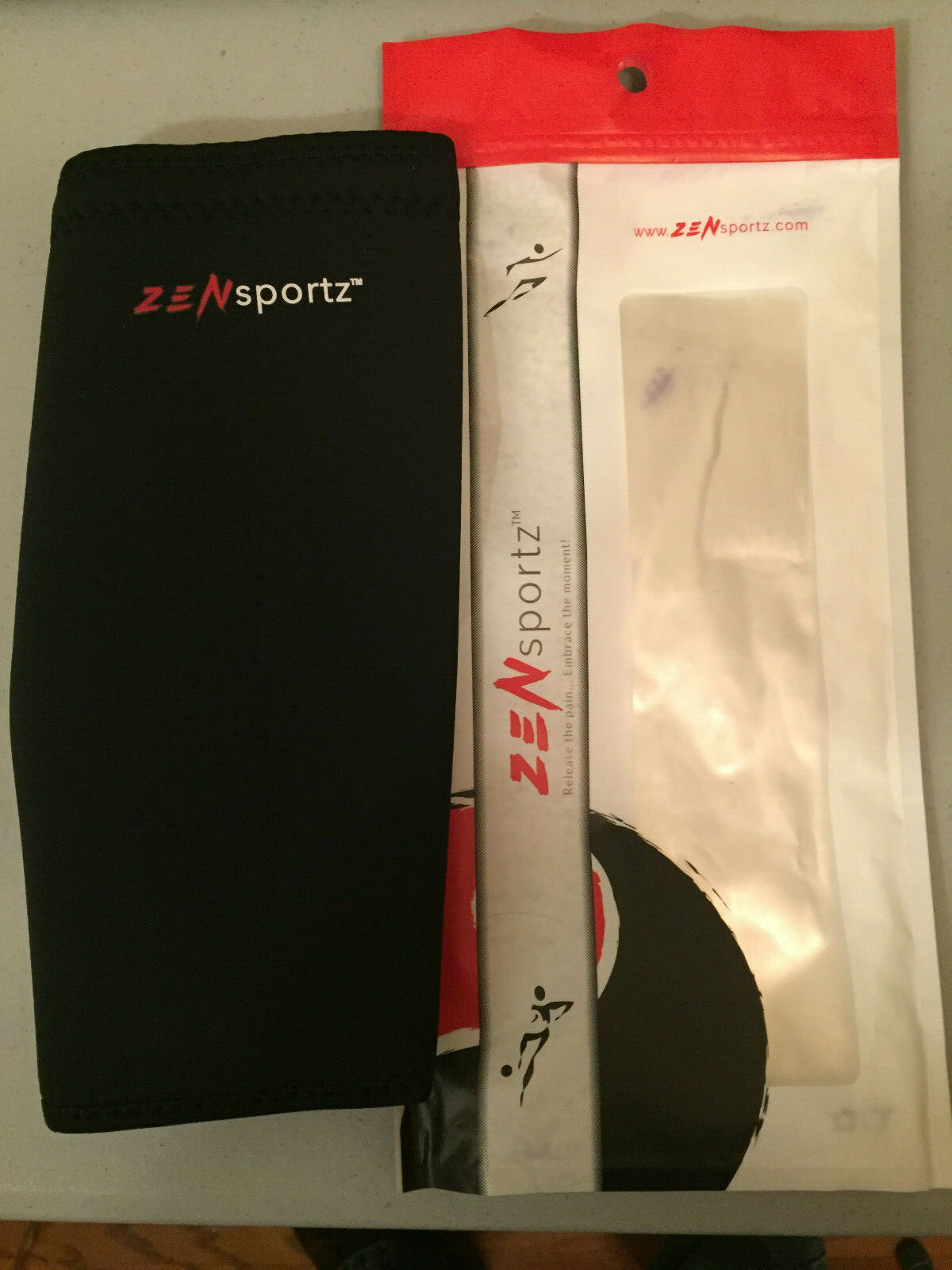 New ZenSportz Zen Sportz Copper-Infused Compression Knee Support Black Large