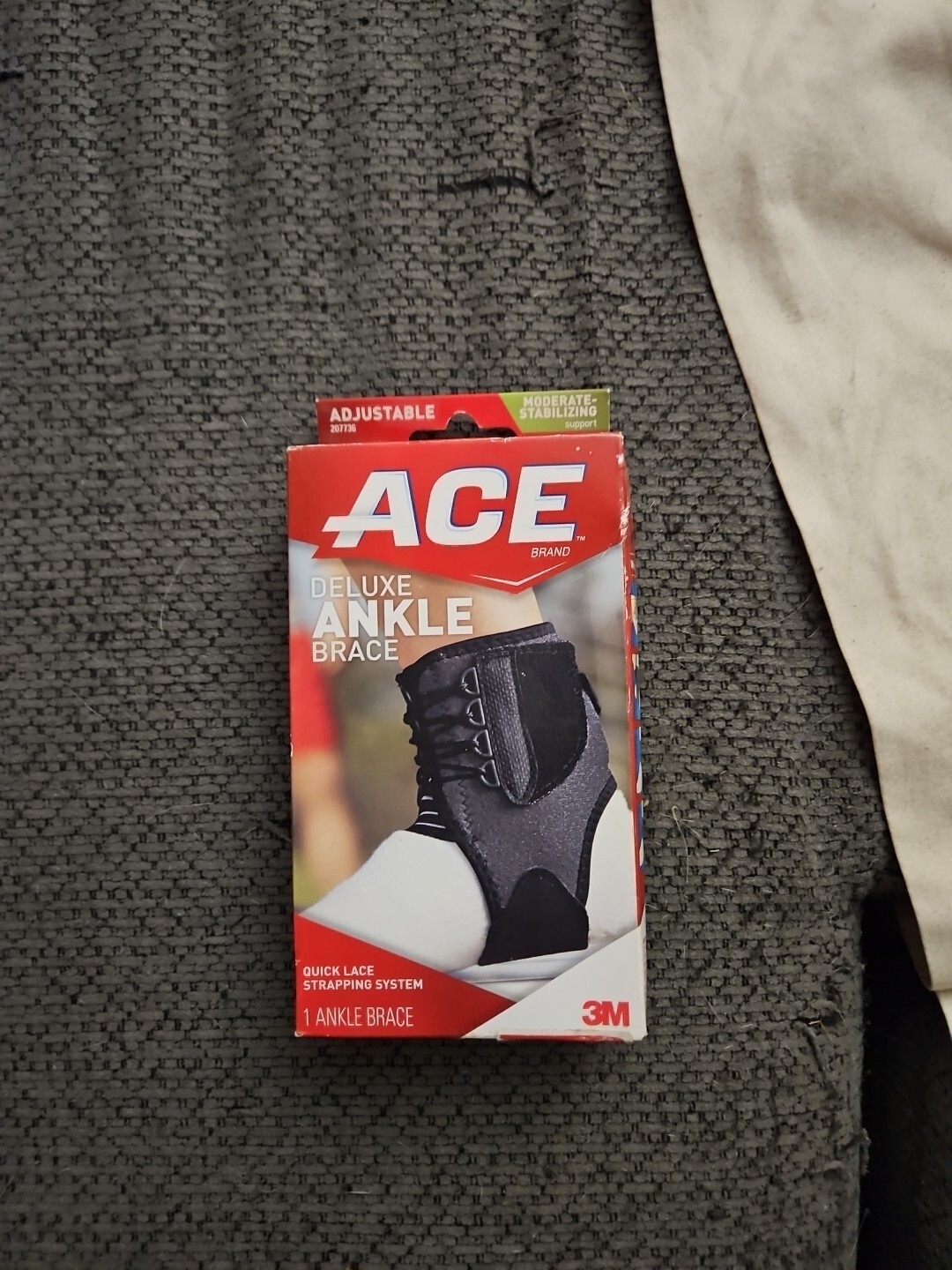 Ace Deluxe Ankle Brace