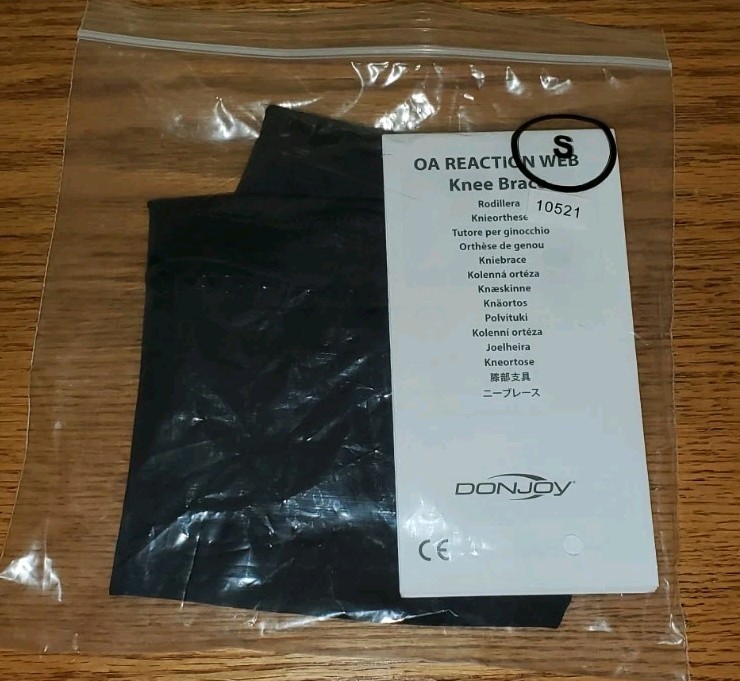 DonJoy OA Reaction Web Knee Brace Size Small-Medial Right/Lateral Left 11-7426-2