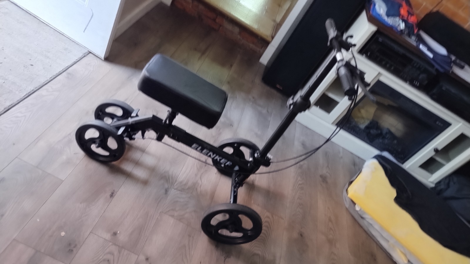 Knee Scooter