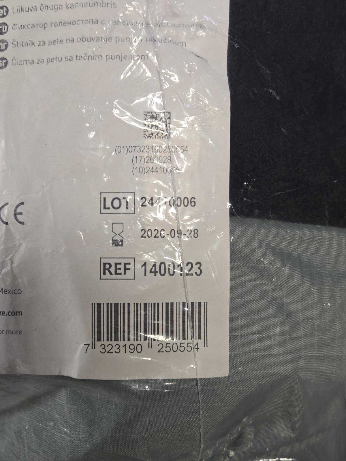 Molnlycke Z-Flex Fluidized Heel Boot #1400123-03- Exp:09/28/2026