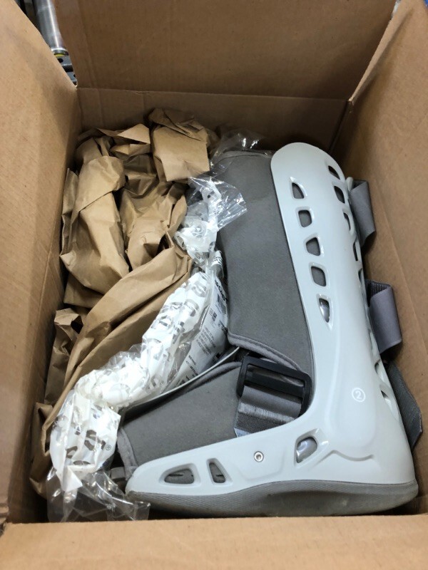 Aircast White Full-Shell Protection AirSelect Elite Walker Brace/Walking Boot