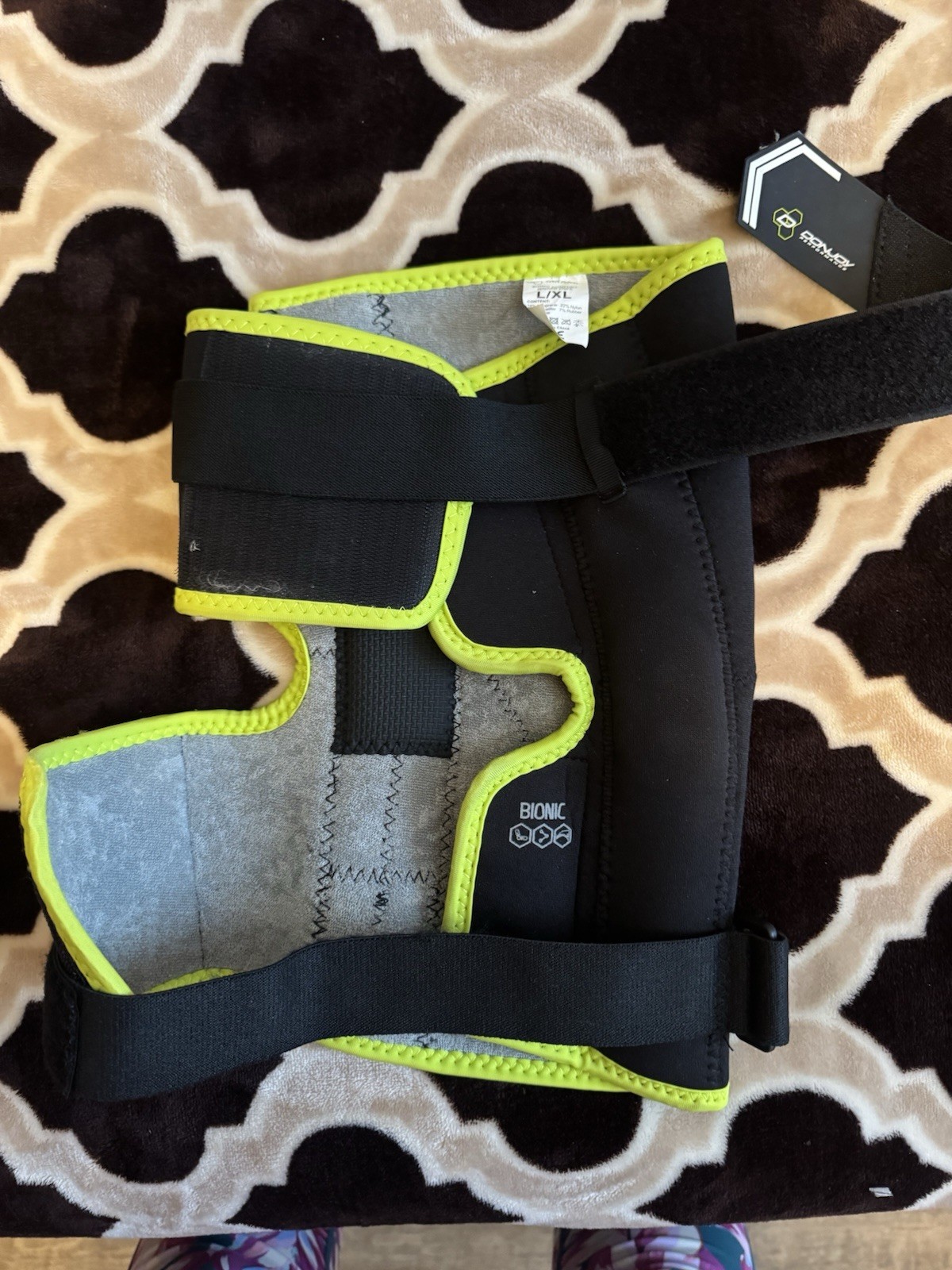DonJoy Performance Bionic Comfort Hinged Knee Brace, Size L/Xl