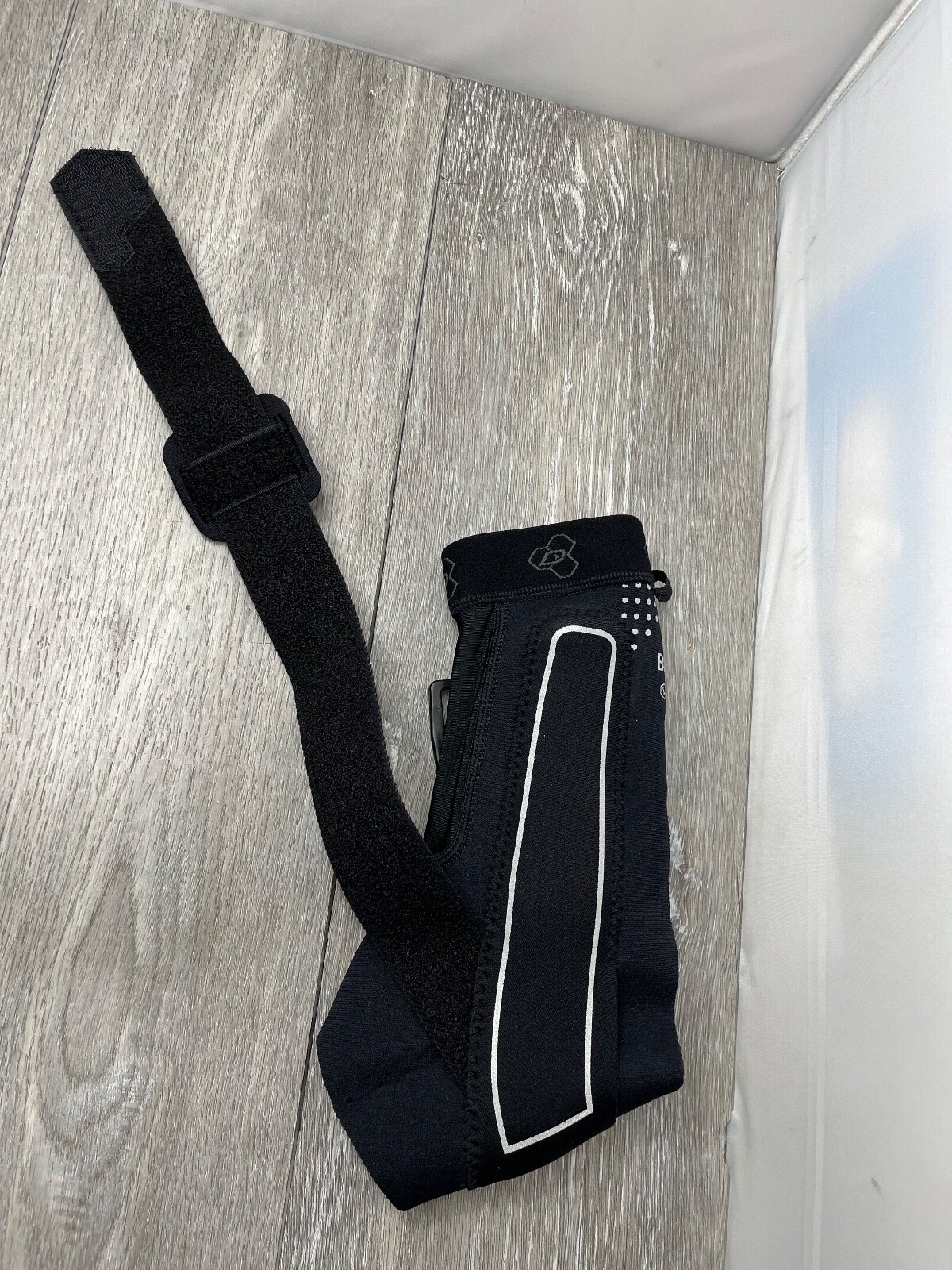 DonJoy Performance Bionic Ankle Brace Small Black Adjustable Stabilizer Support