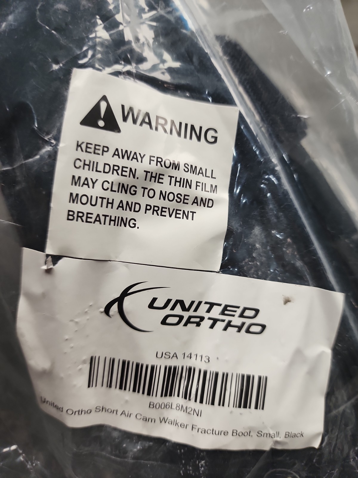 United Ortho USA14113 Short Air Cam Walker Fracture Boot, Small, Black
