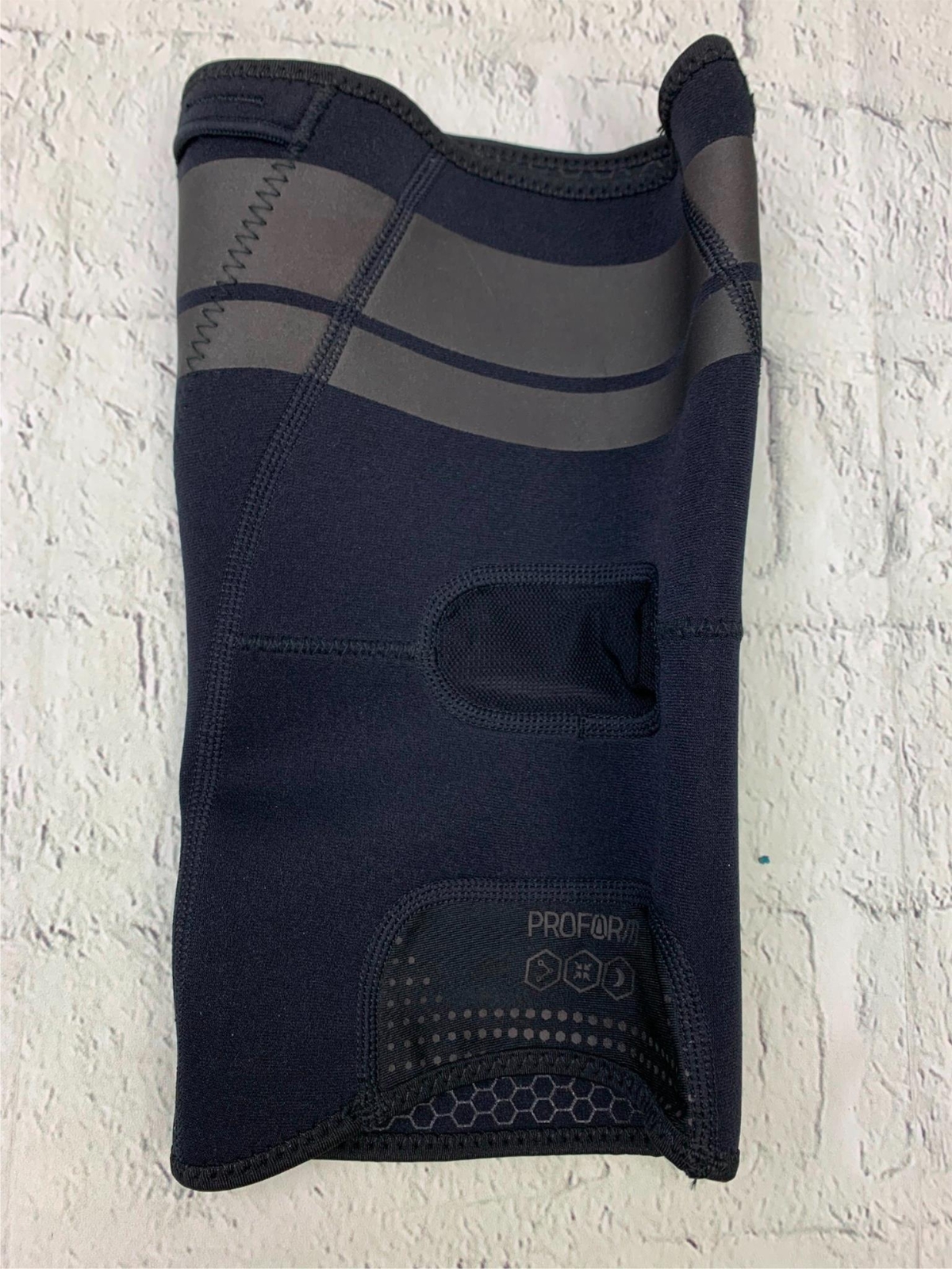 Performance Knee Support Compression Sleeve XL