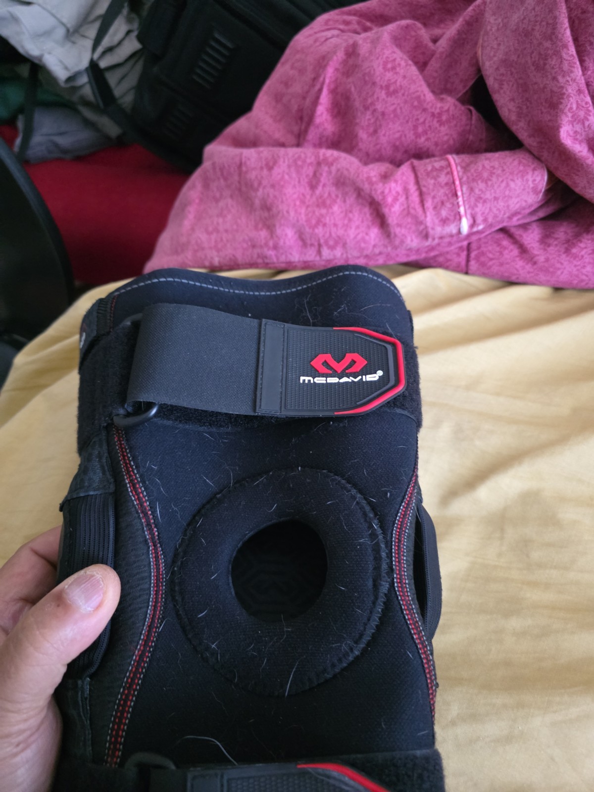McDavid Hinged Knee Brace With Cross Straps, 429 (Size: X-Large)