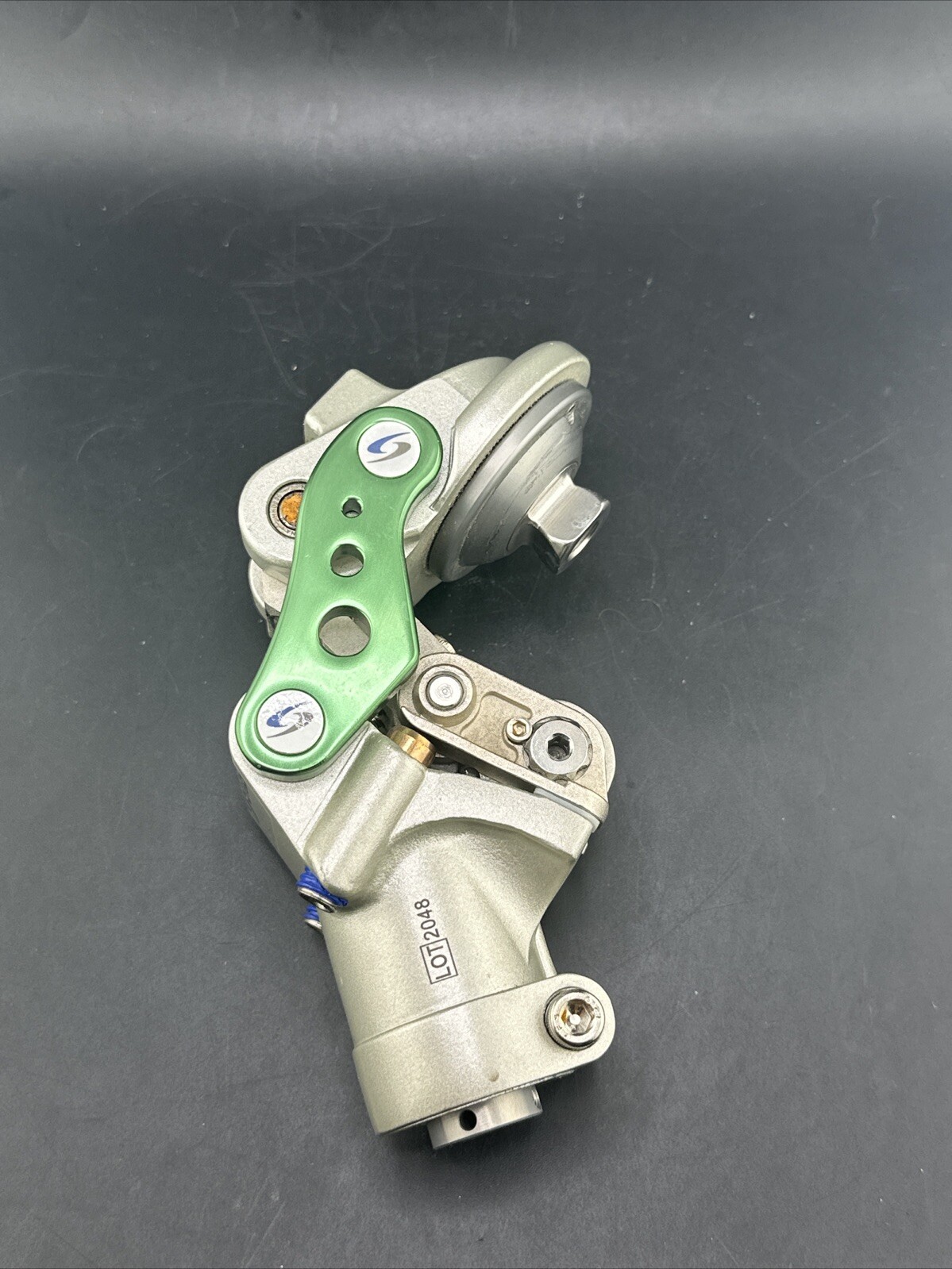 St&g Prosthetic Knee. Stance Flexion 5-Bar Mechanical Knee. 1324