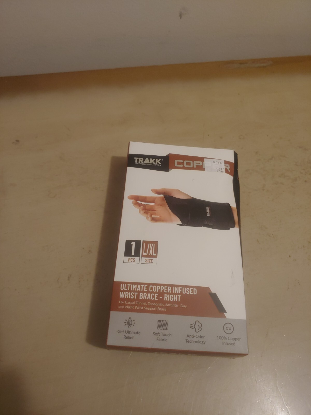 TRAKK Copper Ultimate Copper Infused Wrist Brace Right L/XL