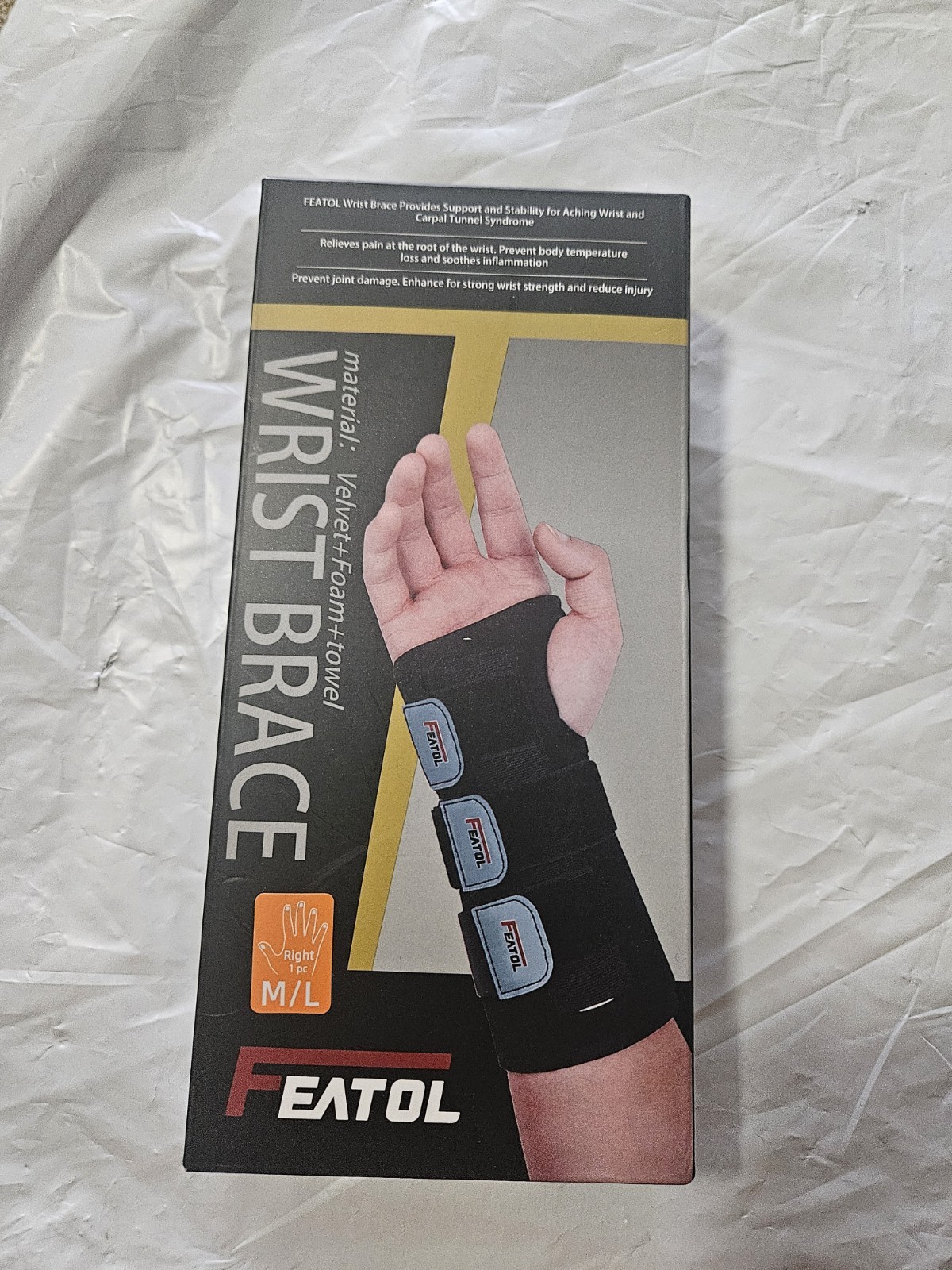 FEATOL Wrist Brace Support & Stability Aching Wrist & Carpal Tunnel Syndrome
