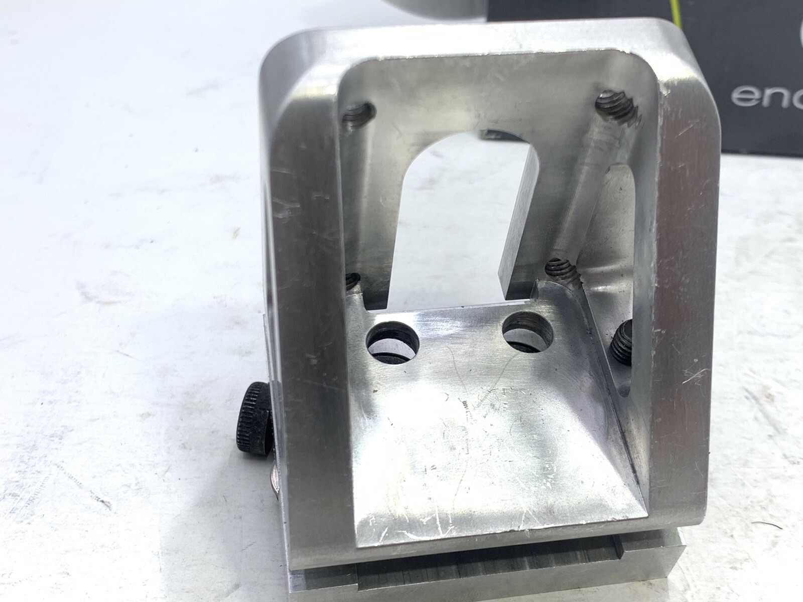 endolite blatchford elite blade cutting jig. prosthetic foot pylon cutting jig