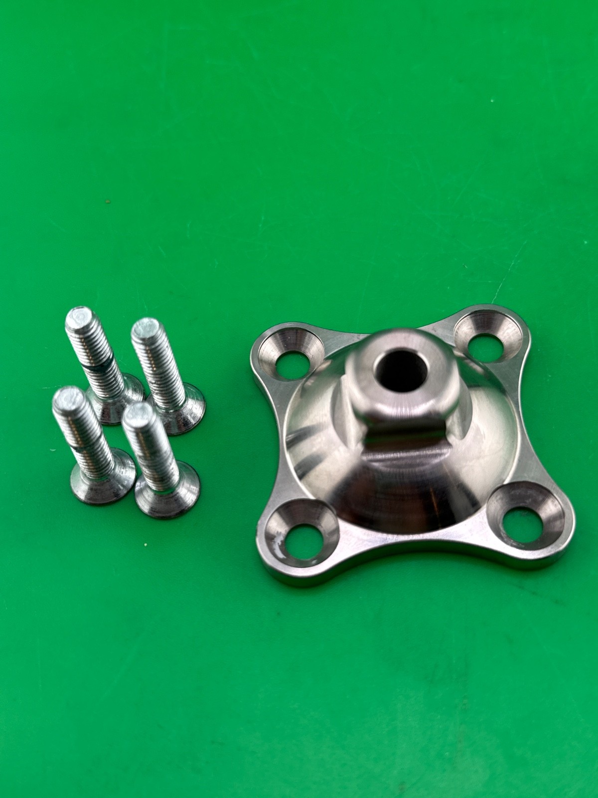 Bulldog prosthetic 4 hole plate. CP1-WH. Perfect condition