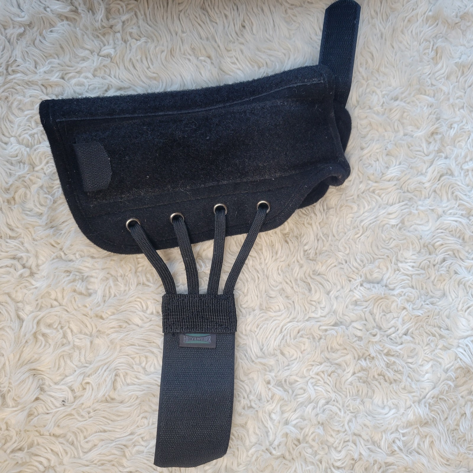 Hely & Weber 450 Titan Wrist Short Right Hand Lacing Orthosis Universal Black
