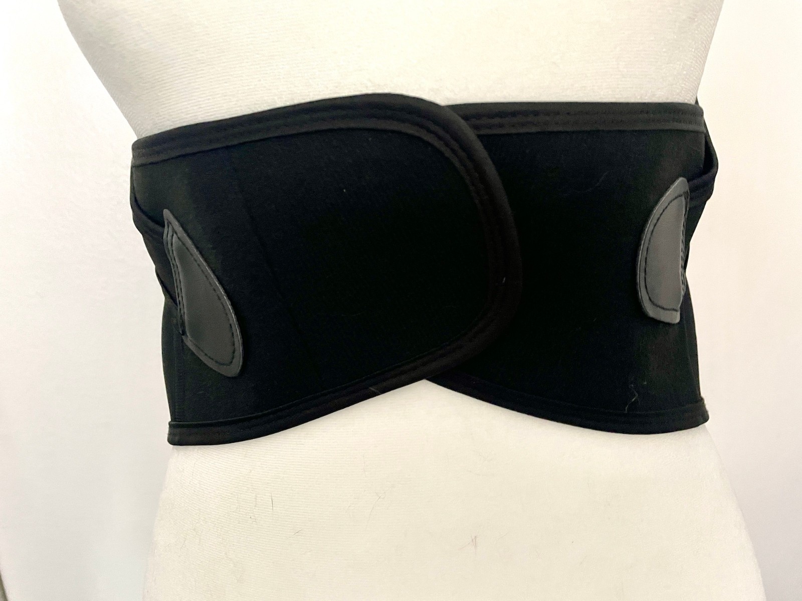 NEW Posture Corrector Back Brace Size Small Adjustable PWR Posture ALIGN PRO