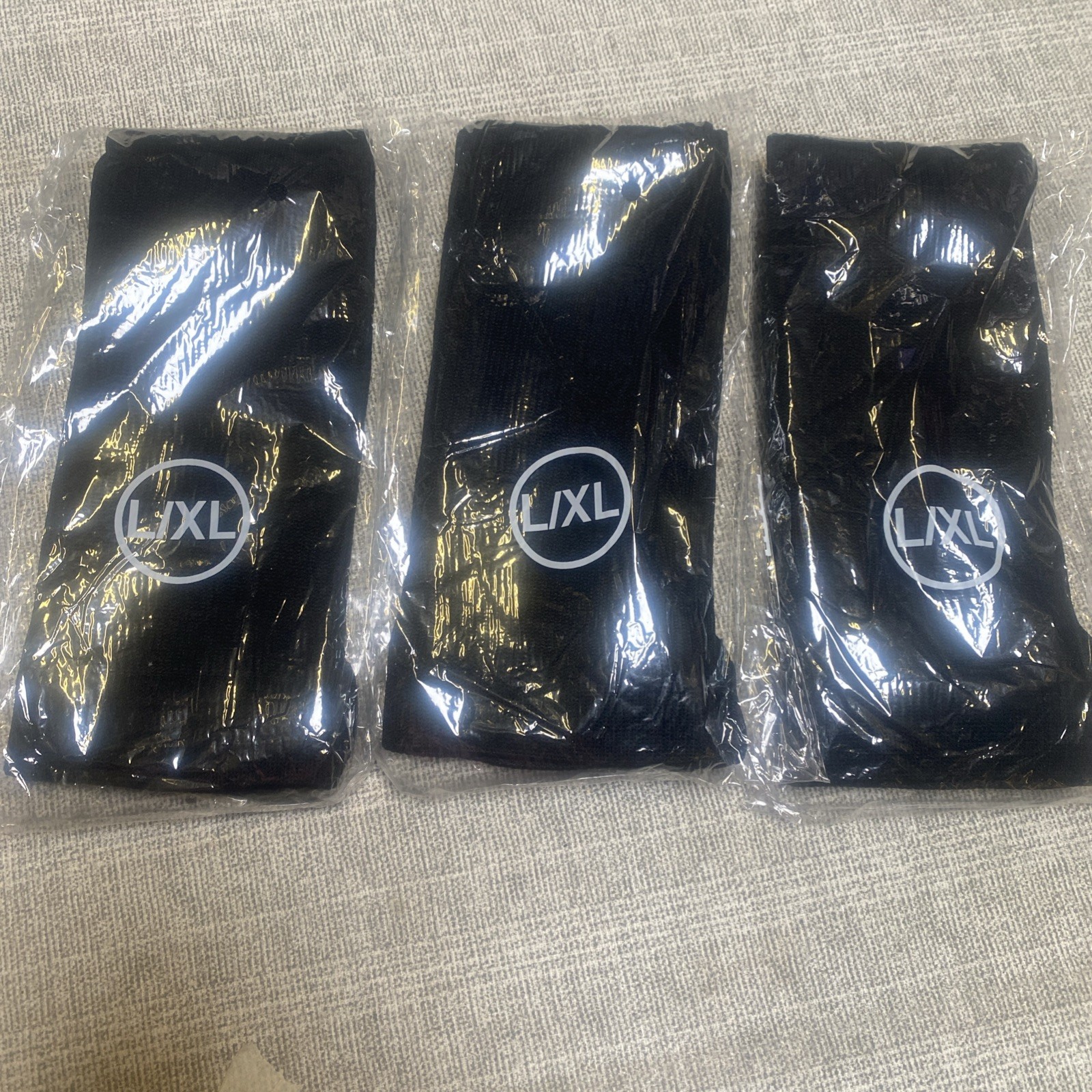 (3 Pairs) Compression Socks 15-20 mmHg Graduated Support Mens Womens L/XL Black