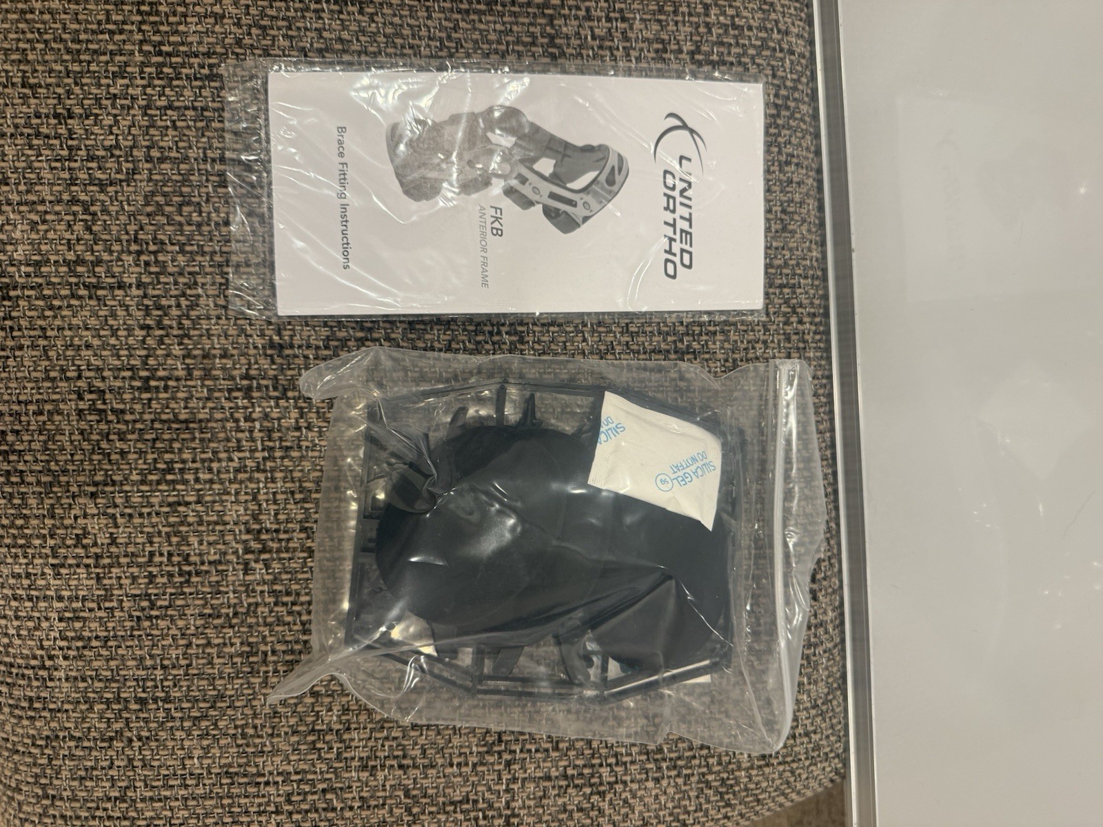 Brand new United Ortho Knee Brace FKB 300541-09 – Right Leg – 2XL