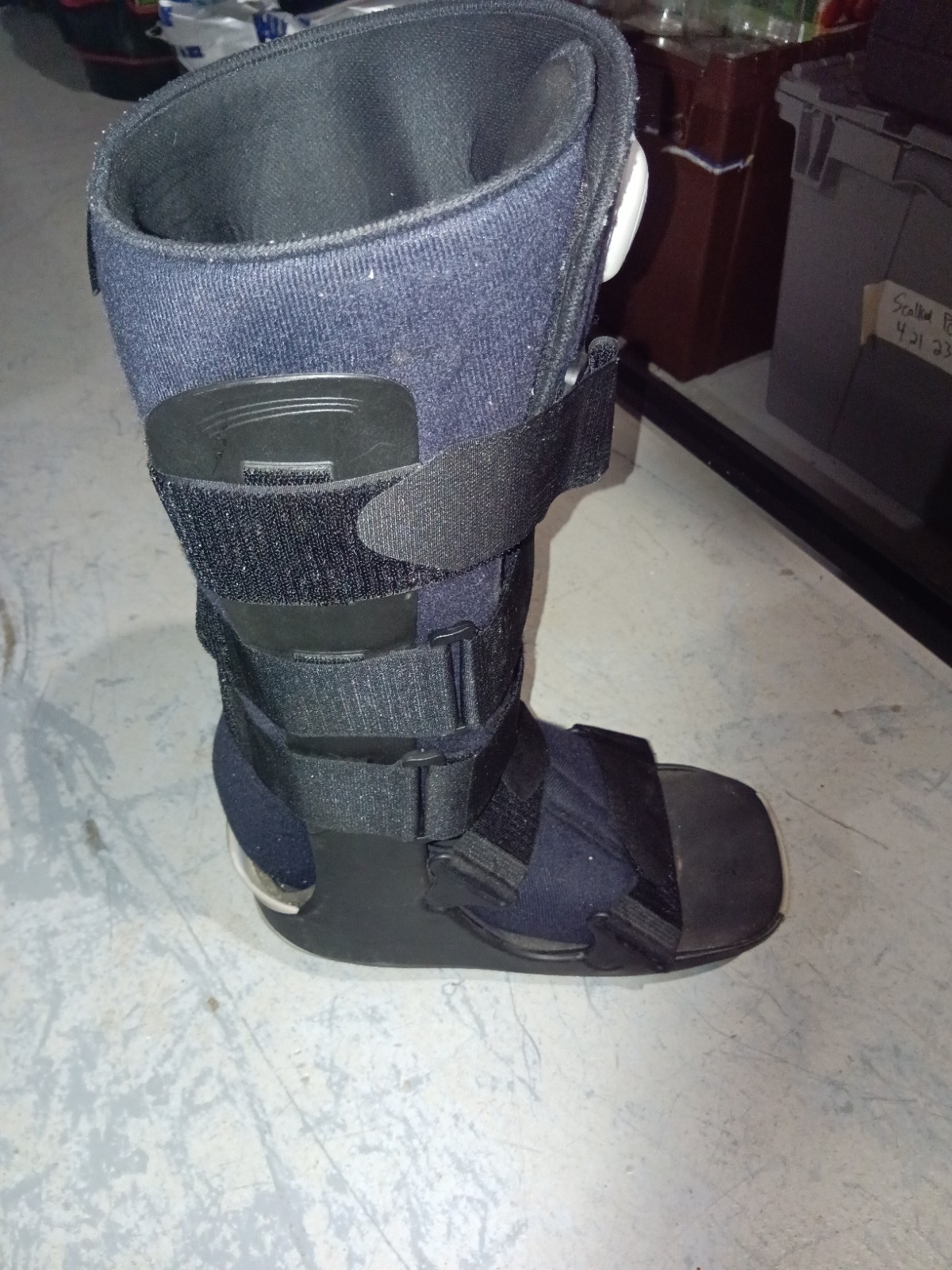 Ovation Medical Gen 2 Walker Boot Fixed Brace Size XL 13 Inches No Compression