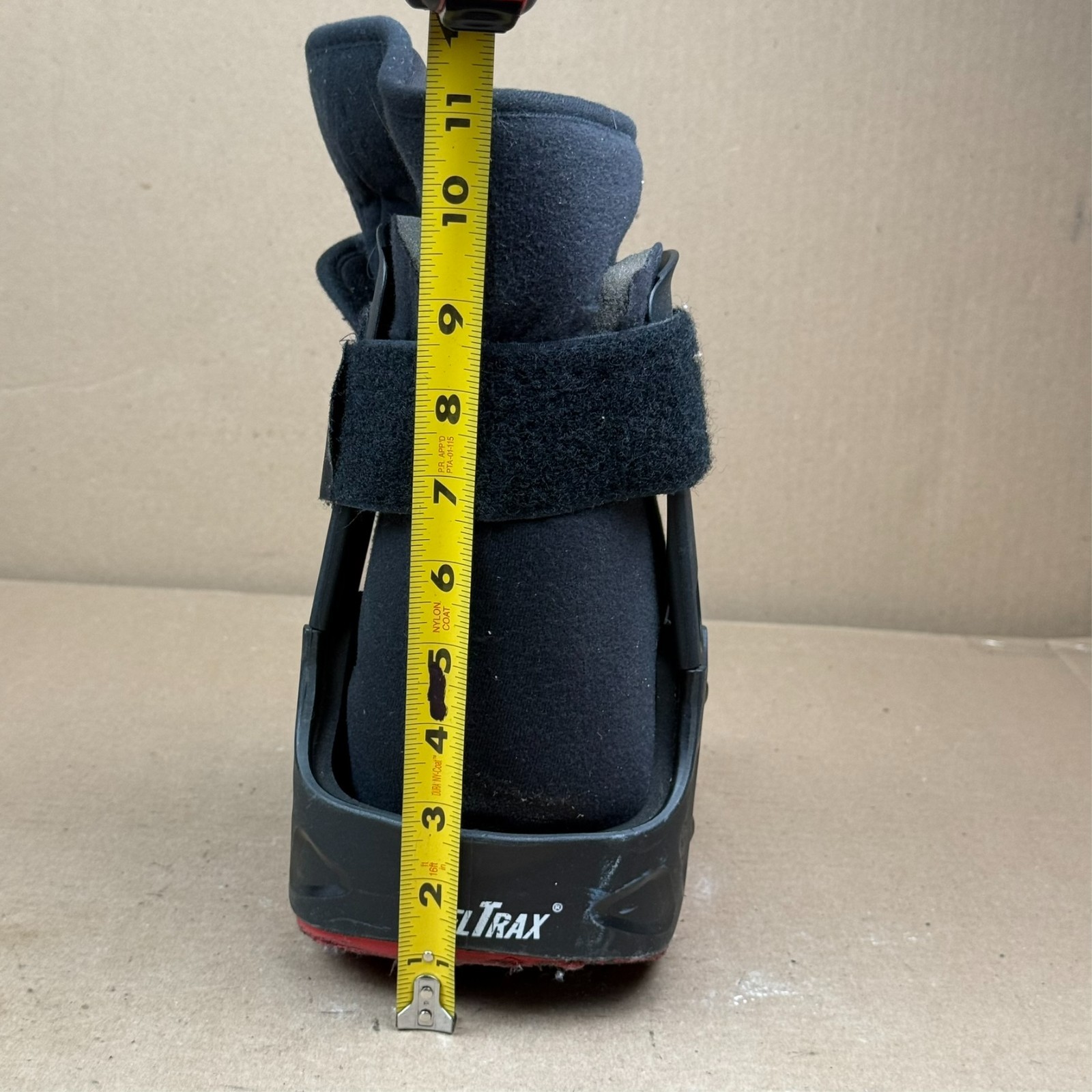 XcelTrax Pediatric Orthopaedic Walking Boot Size Small Damage