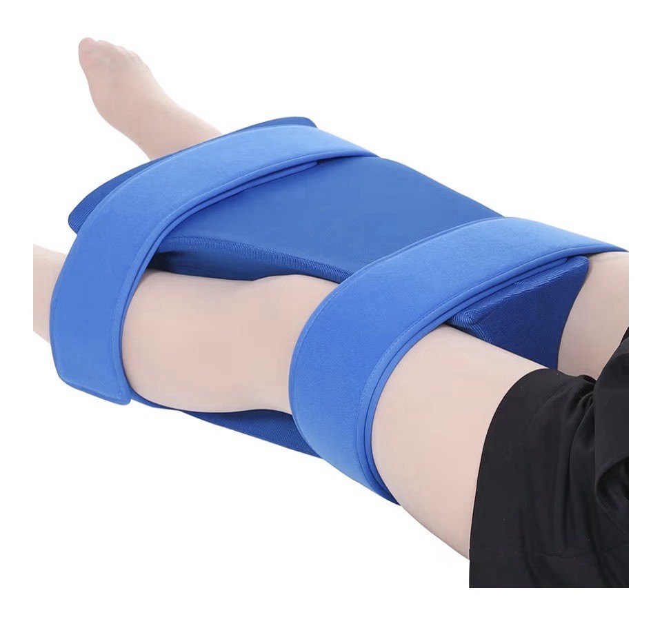 Hip Abduction Pillow for Comfort After Hip Replacement Surgery or Fracture Med