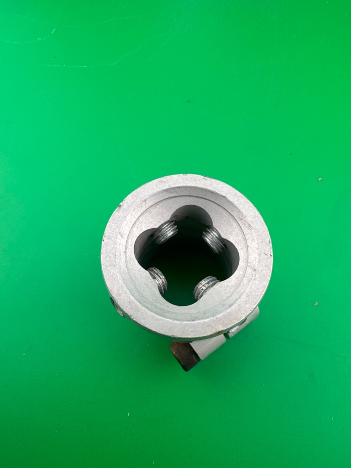 Prosthetic tube clamp tubeclamp. Fits 30mm diameter pylon. 4R69=5 Otto Bock