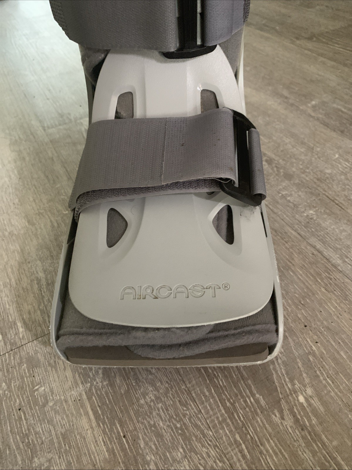 DJO Aircast AirSelect Standard Walking Brace Boot – LARGE Light GRAY
