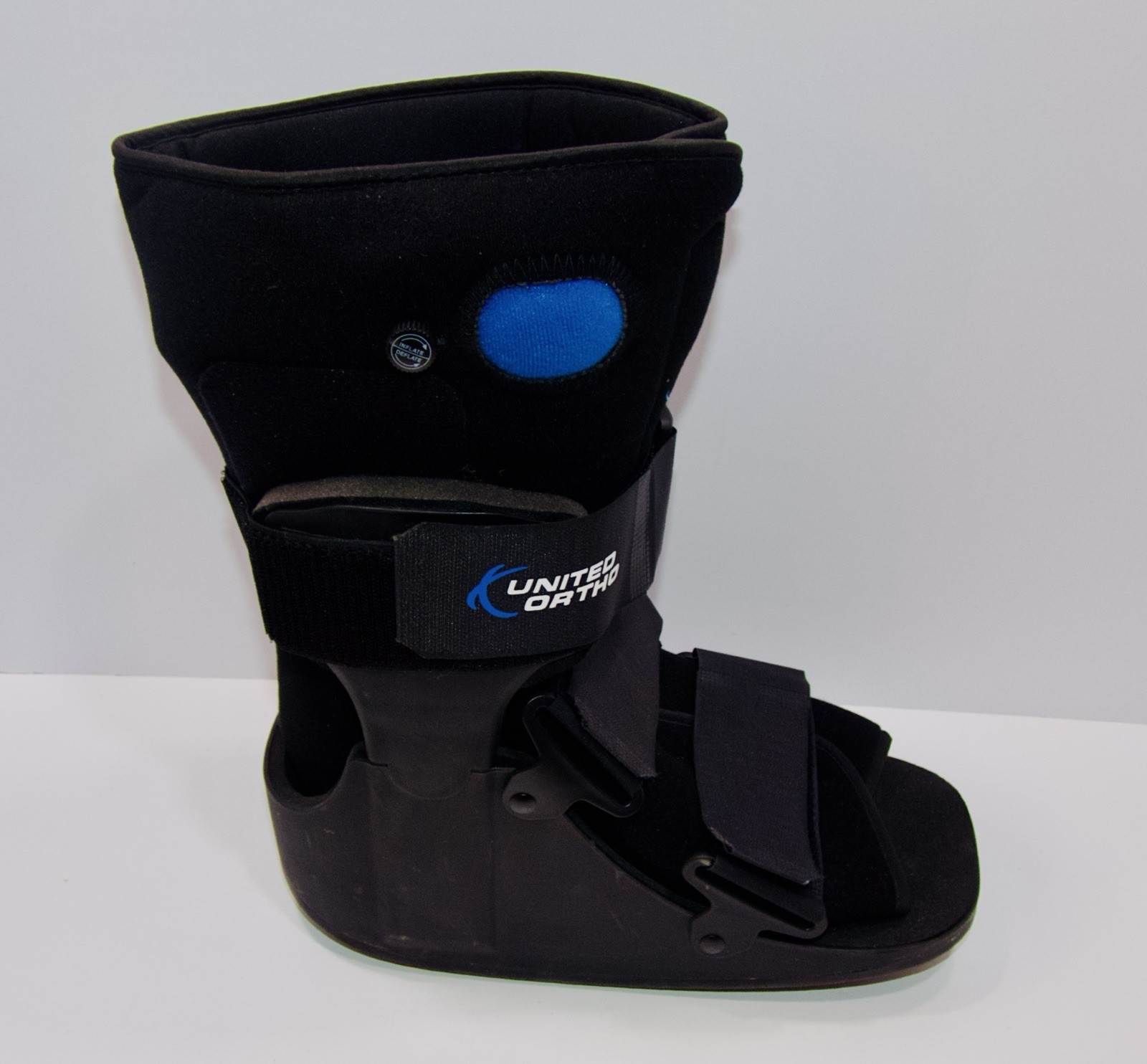 United Ortho Short Air Cam Walker Fracture Boot