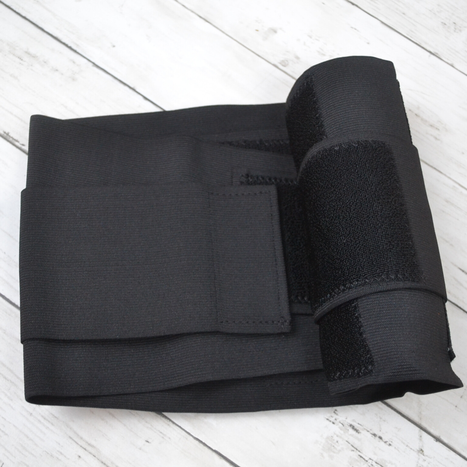 Mueller Adjustable Back / Lumbar Brace, 9″ high OSFM waist size 28-50″ Black