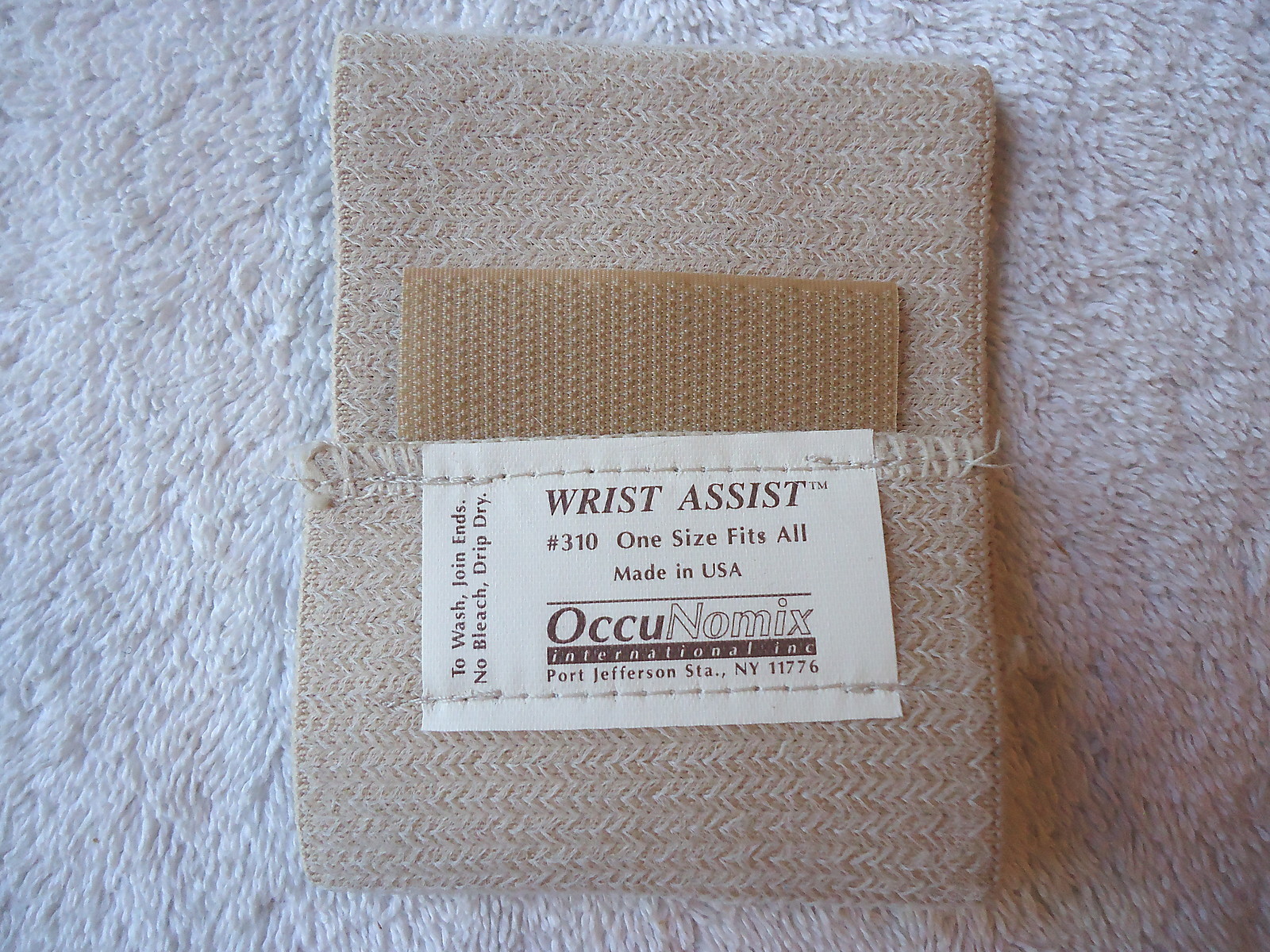 Lot Of 3 Wrist Supports And 1 Arm Sling ” GREAT COLLECTIBLE USEABLE ? LOT “