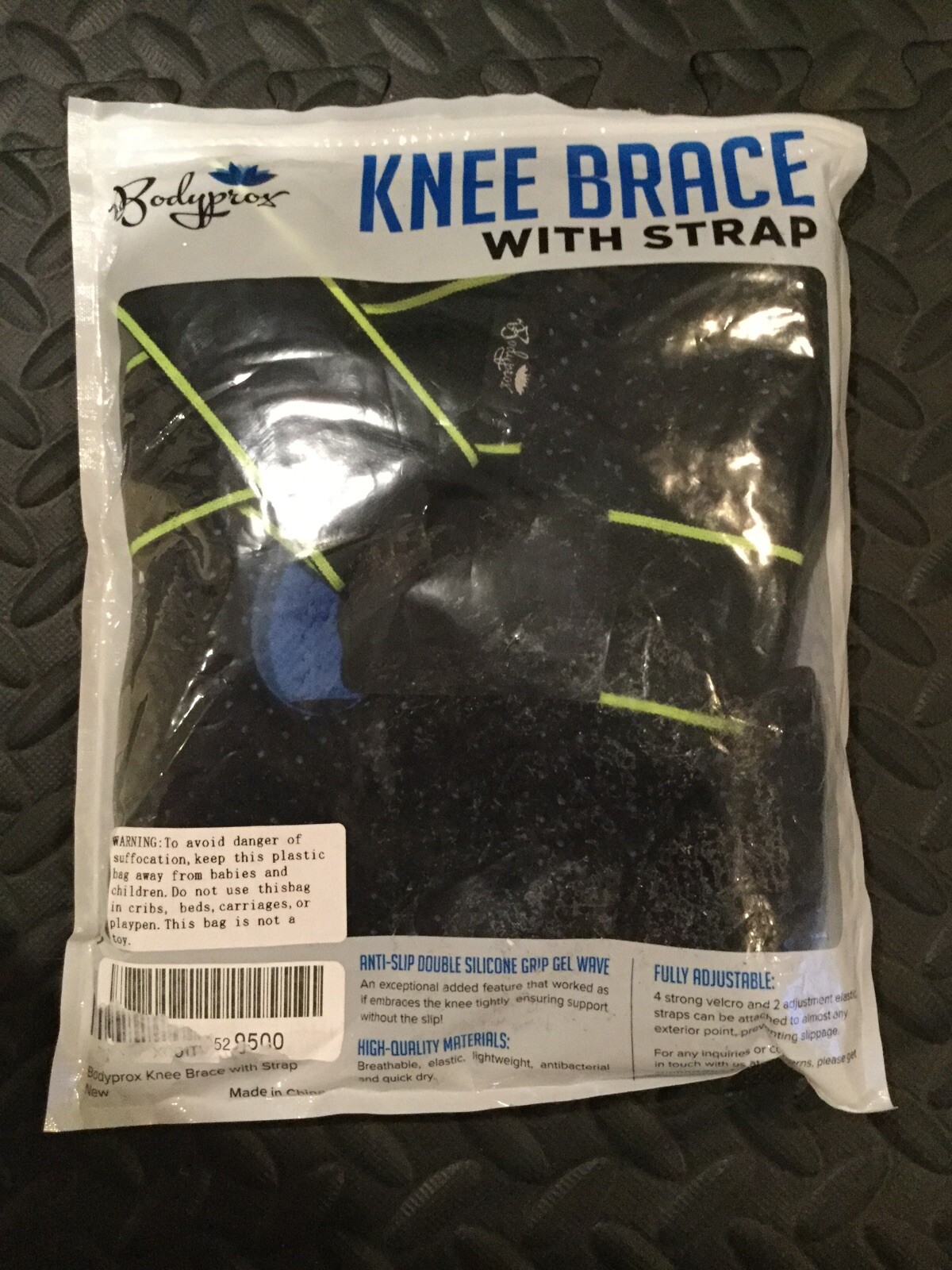 Bodypros Knee Brace With Strap-Adjustable & Anti-Slip Double Silicone Grip NWT