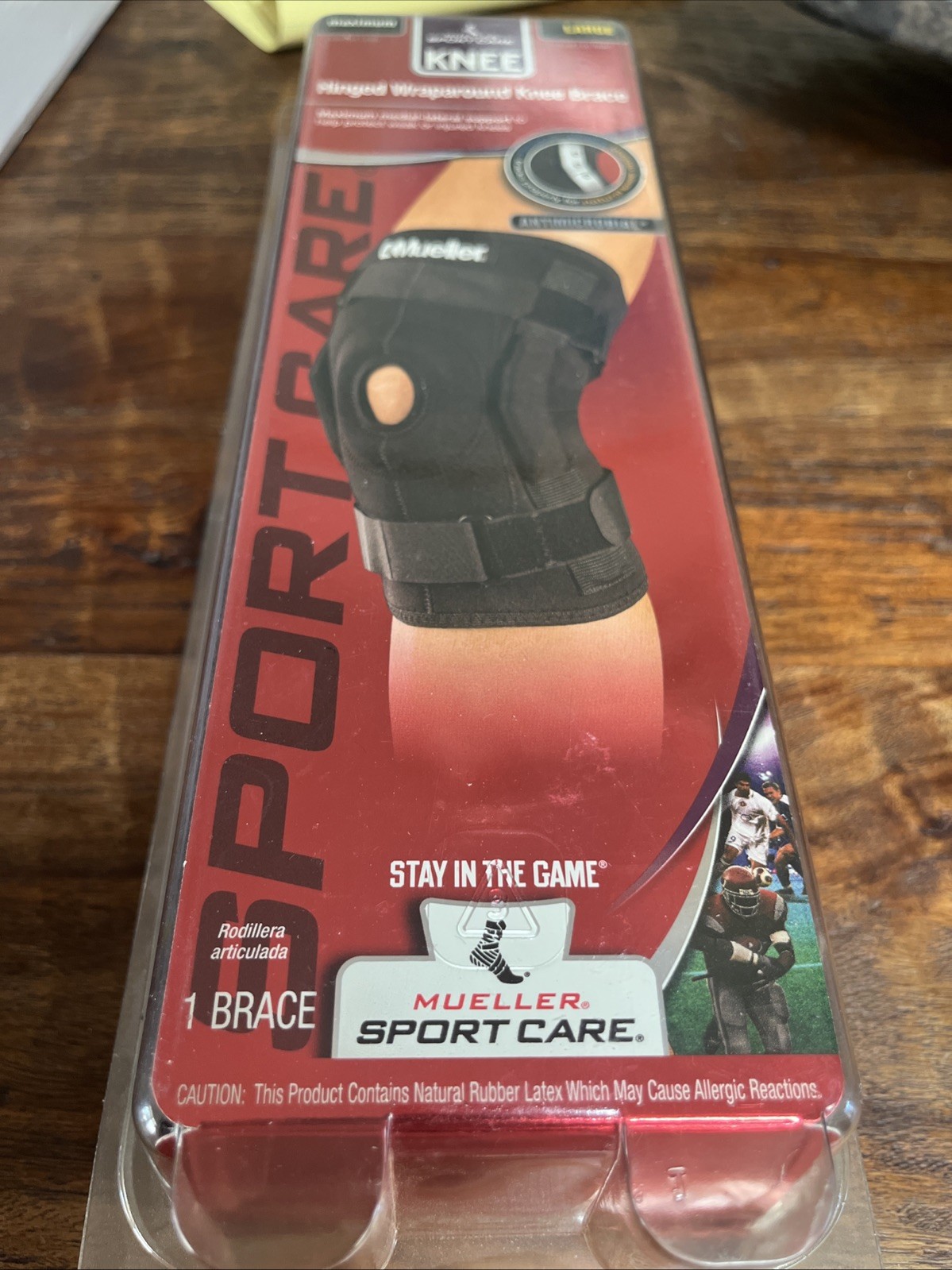 Mueller Sport Care Hinged Wraparound Knee Brace Regular Left or Right – Large