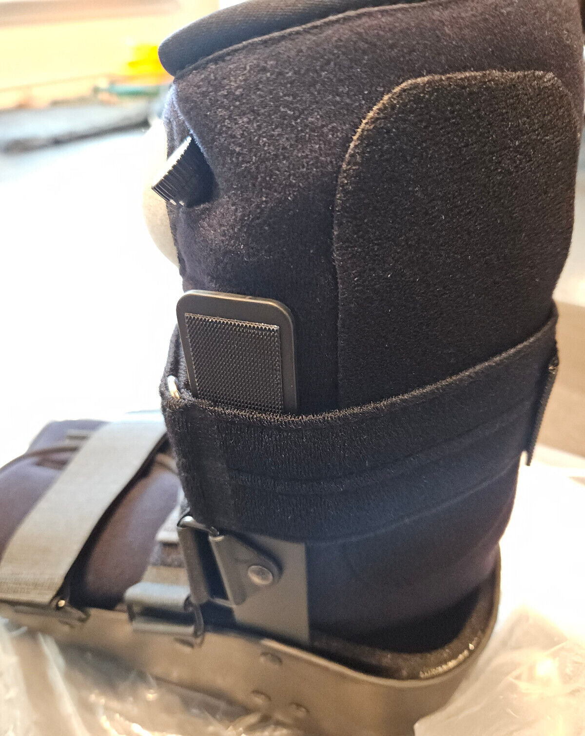 NEW IN BAG Donjoy Maxtrax Air Ankle Walker Brace Walking Boot 11-1380-4 Large
