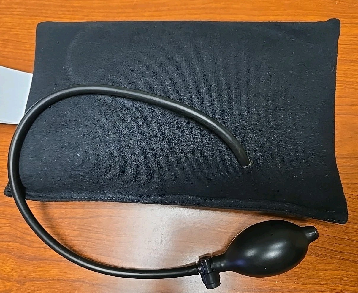 Thumper Companion, Neck And Back Support With Adjustable Air Pump