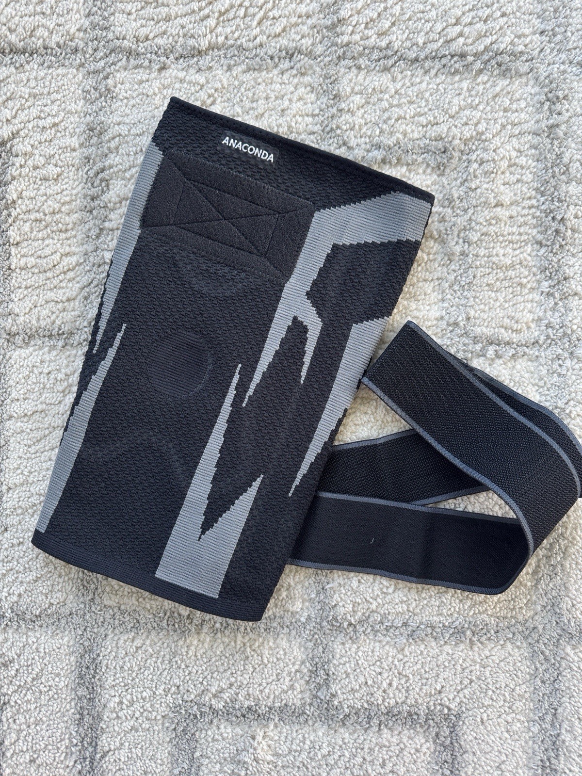 Anaconda Knee Brace With Stabilizer 3D V5 Sz XL new
