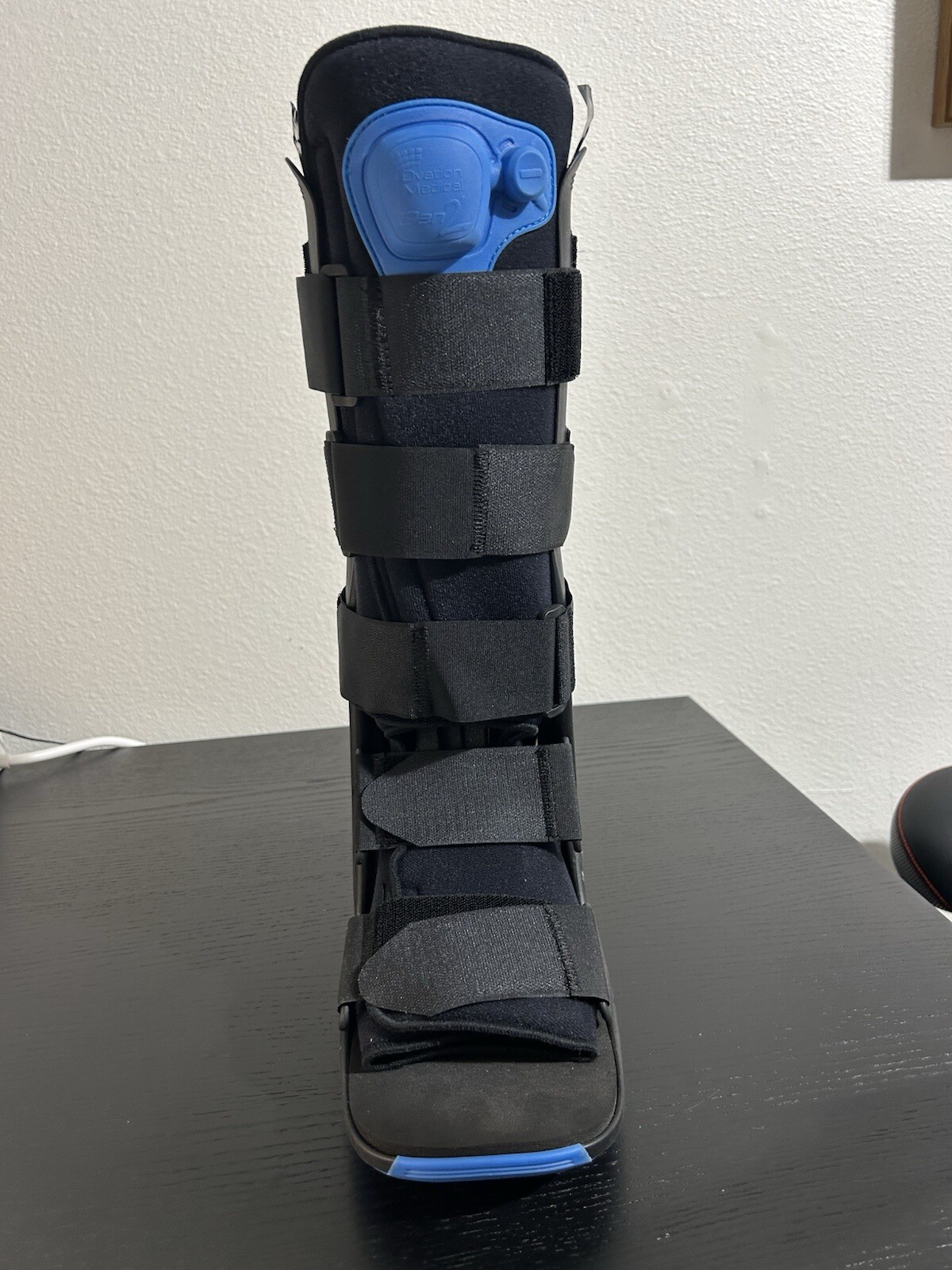 Ovation Medical Gen2 Standard Pneumatic Walker Boot Blue Size Medium (10005BLU)