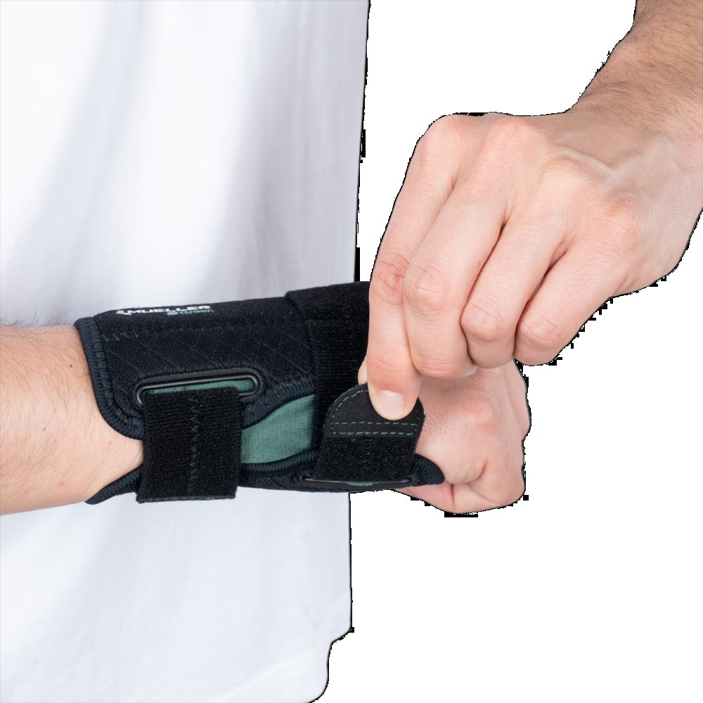 Sports Medicine Green Fitted Wrist Brace, Right, OSFM, Black