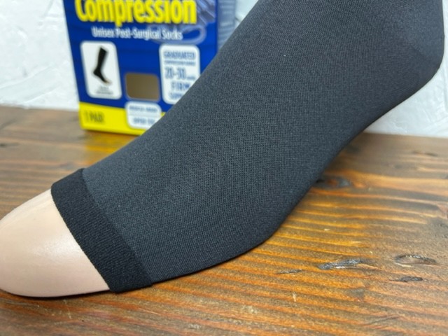 Dr. Scholl’s Plus-Size Open Toe Surgical Microfiber Firm Socks (XXLarge)