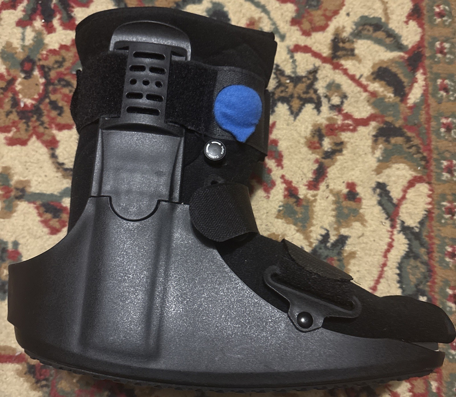 Jewlri Short Air Walking Fracture Boot Medium Left or Right Black * READ