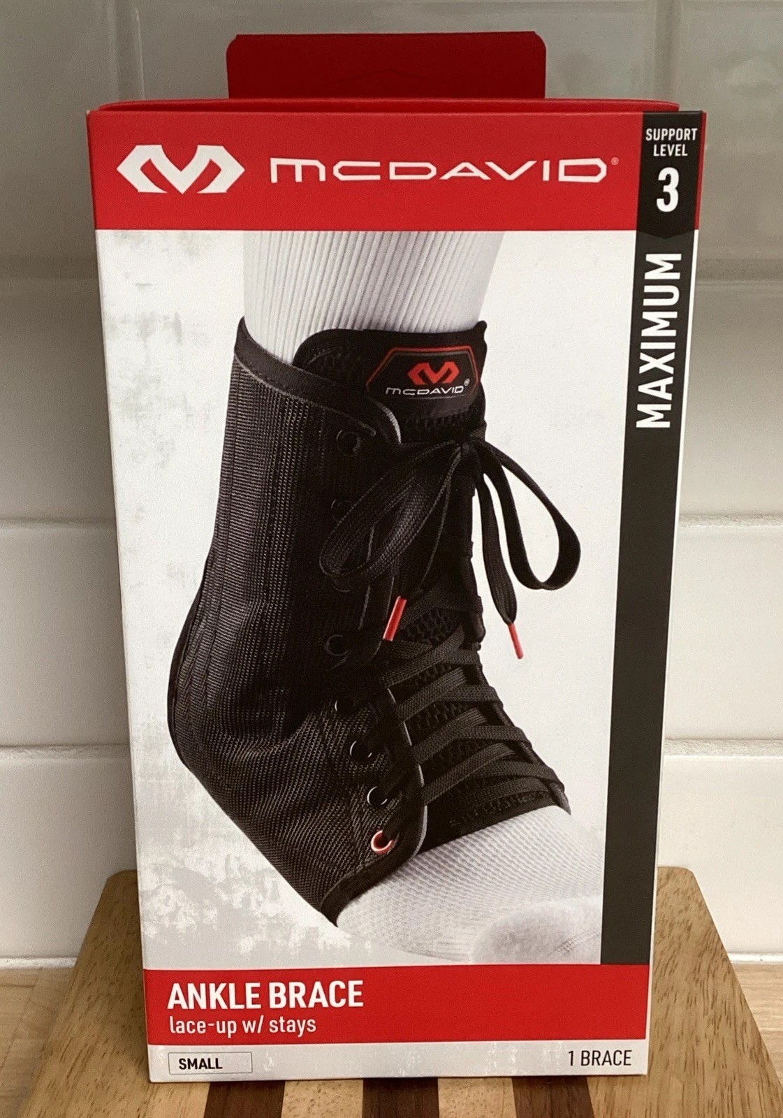 McDavid Ankle Brace Lace Up w/ Stays Level 3 Maximum Support Black Size S NEW