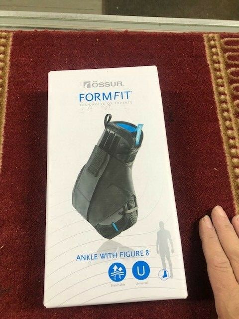 Ossur Form Fit Ankle Support Brace with Figure 8 Straps B-212000004 Size large