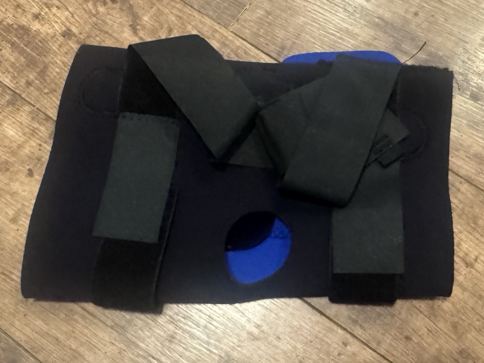 DJ Orthopedics XL Knee Brace Open Patella Adjustable Neoprene Support Blue