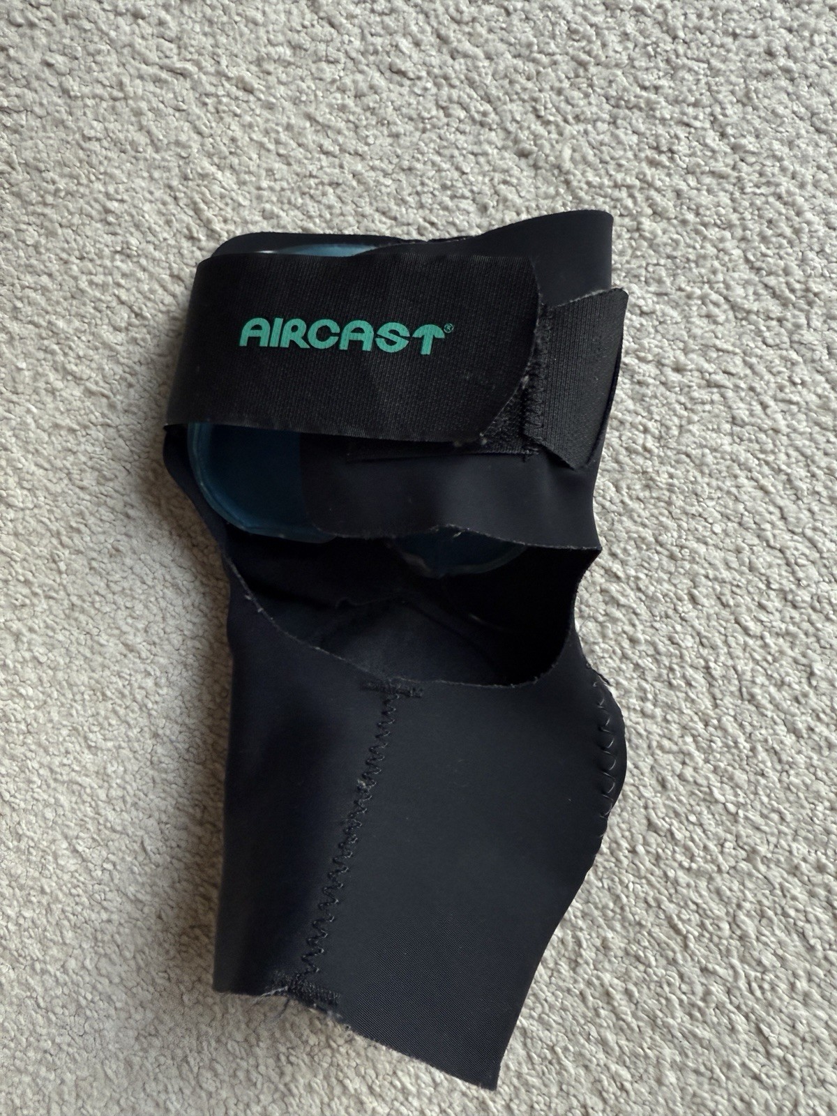 Aircast Airheel Ankle Support Brace Stabilizer – Medium REF 09AM Black Air Cast