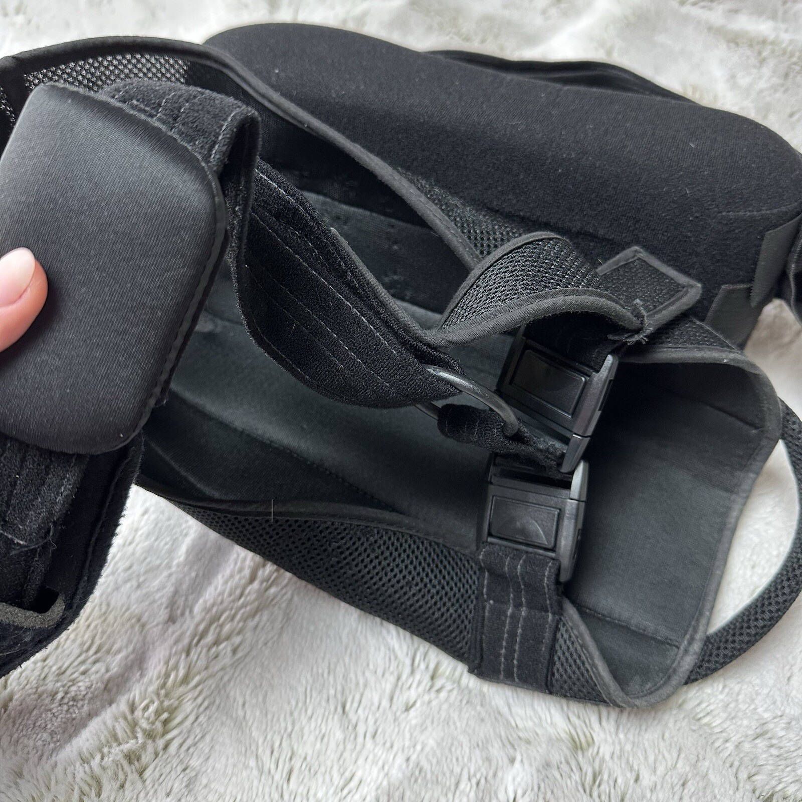 DonJoy UltraSling Ill, Right and/or Left Shoulder Support Sling Size Medium