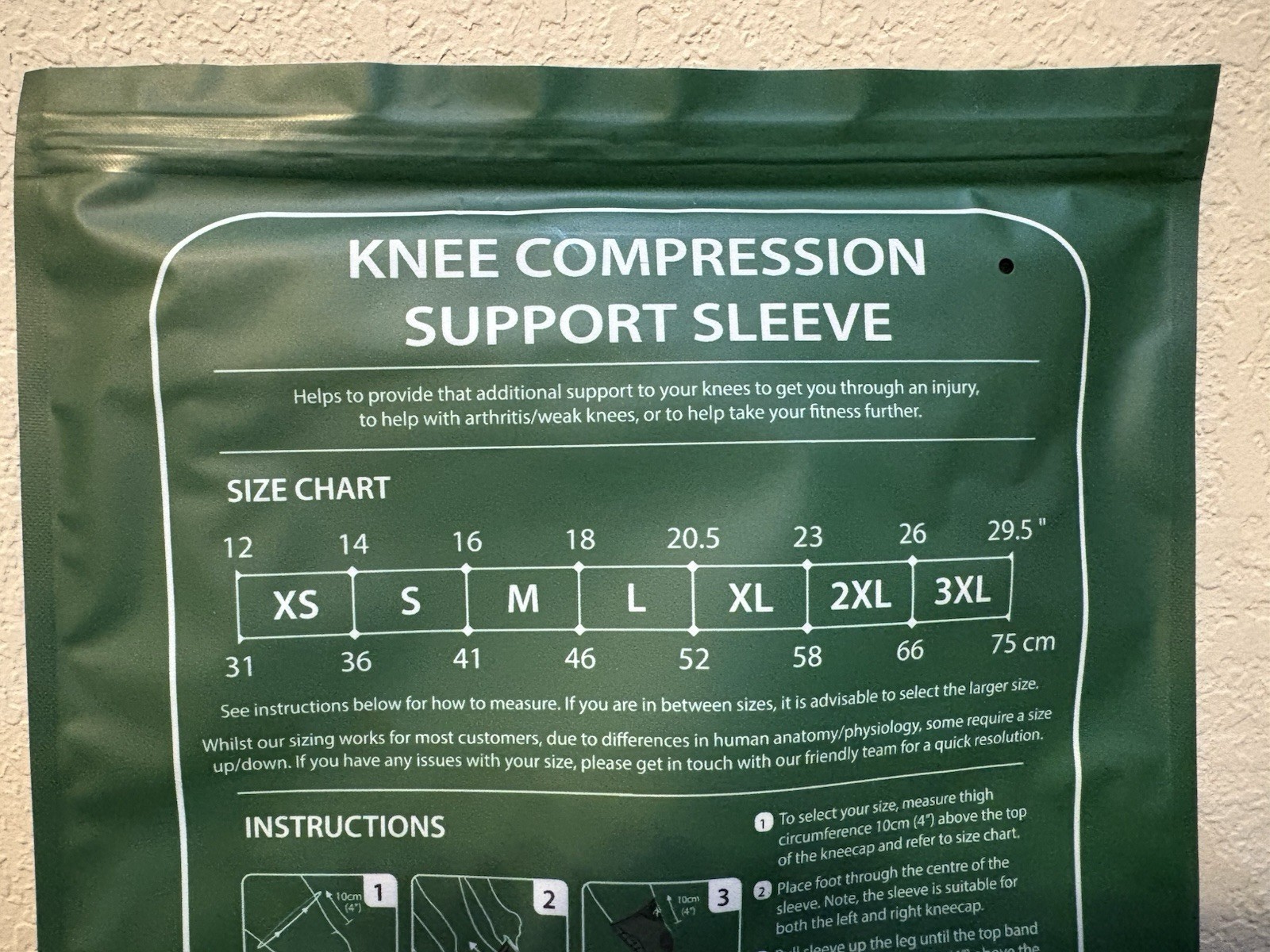 Rymora Knee Compression Support Sleeve SZ Medium New Non-Slip Grip Band 3D Knit
